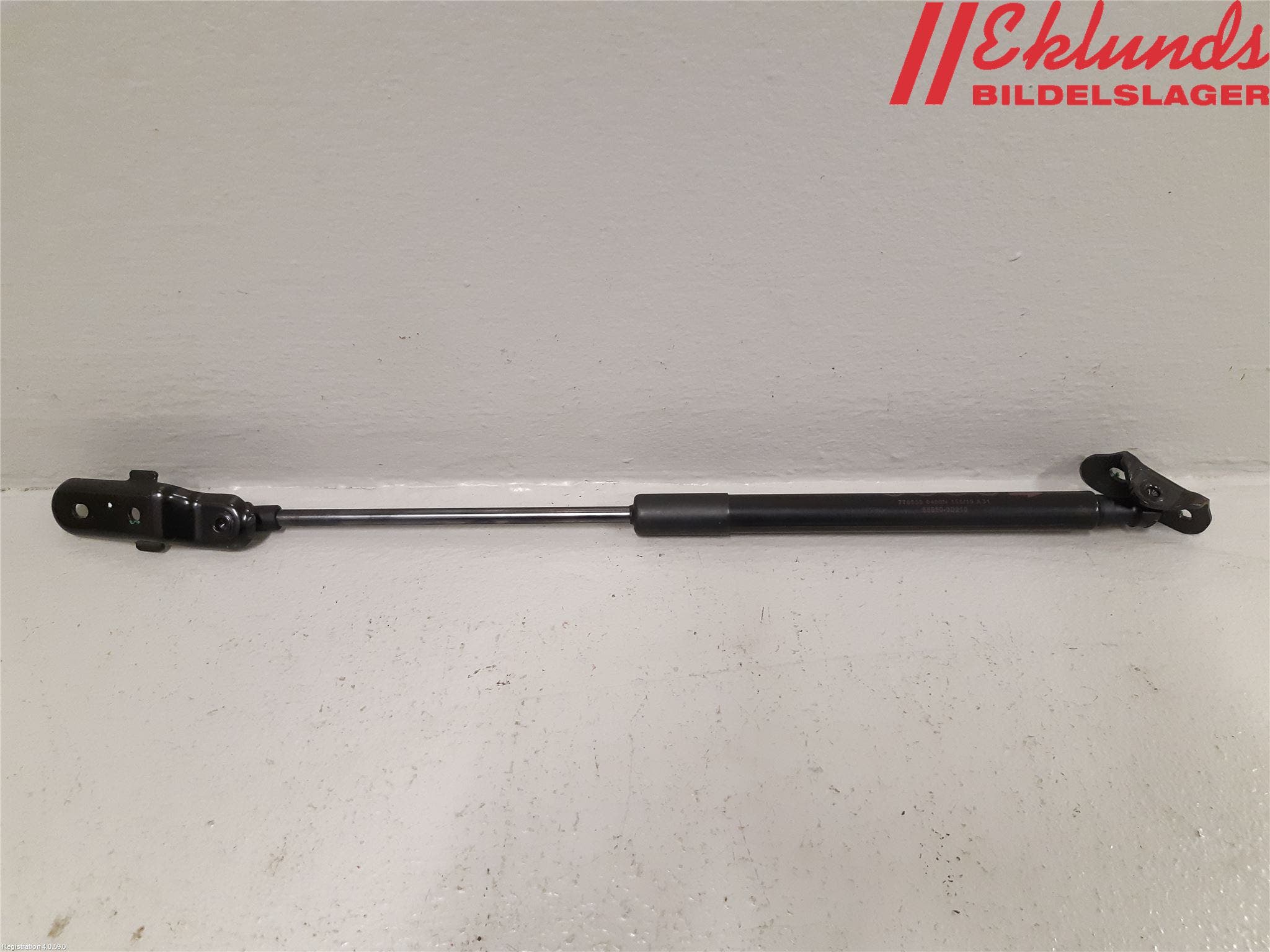 Toyota YARIS XP130 15-20 Gasfjäder Baklucka