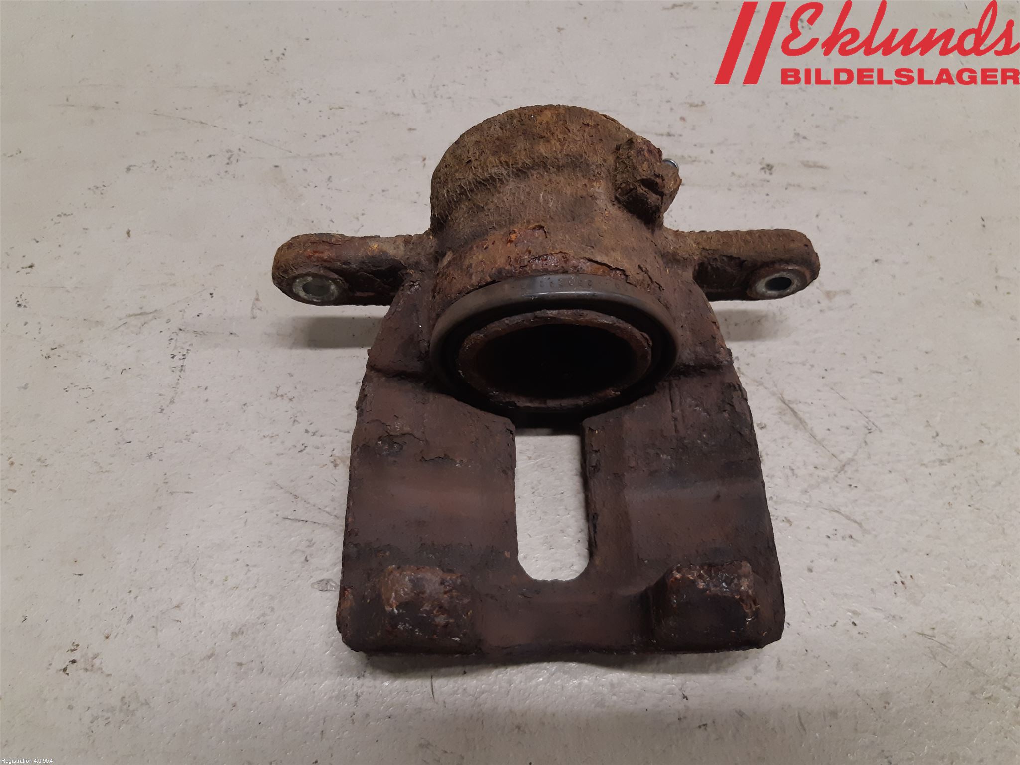 Renault CLIO III  09-12 Bromsok Fram Höger