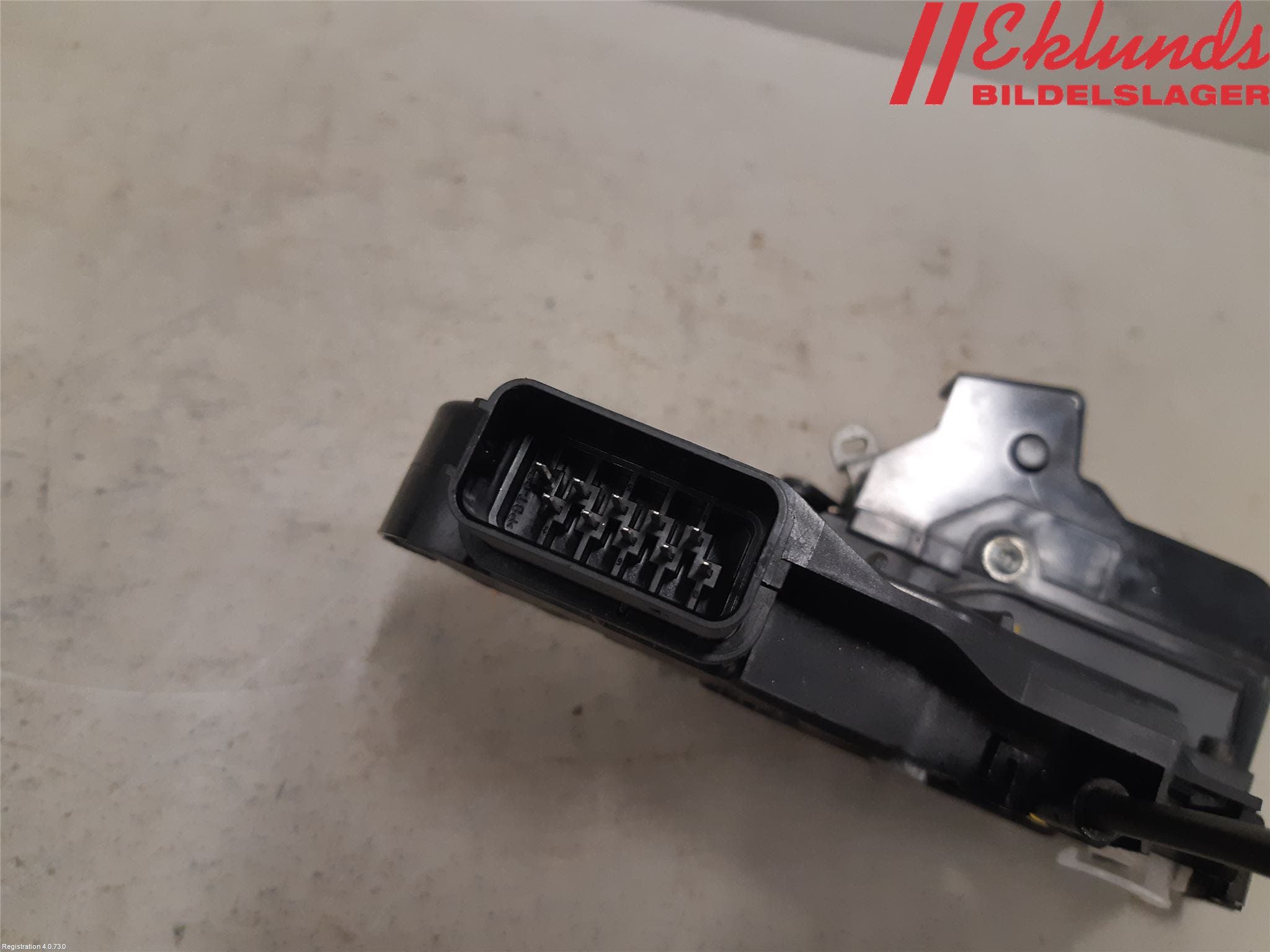 Volvo V50 08-12 Låskista-Dörrlås