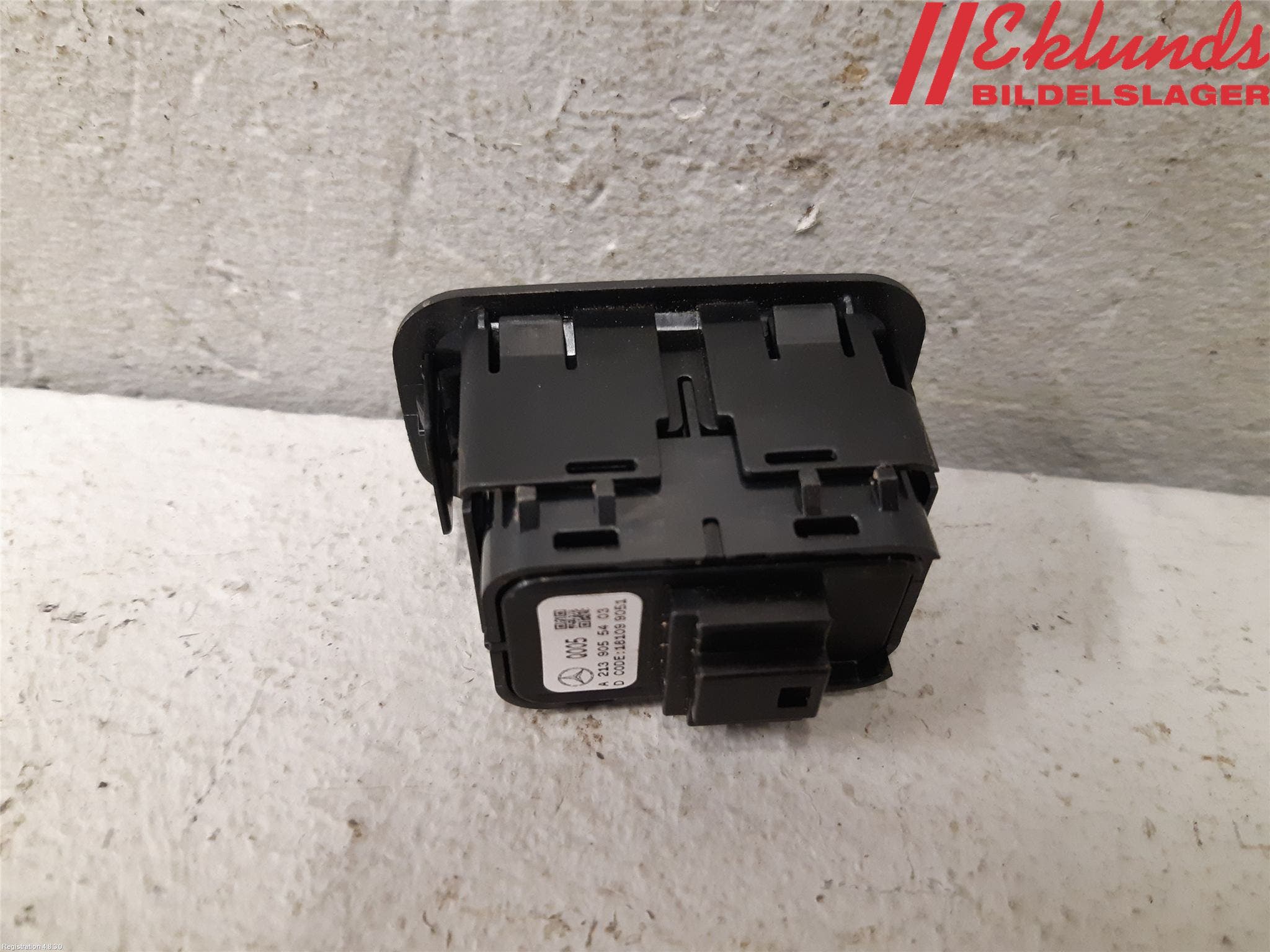 Mercedes-Benz MB E-KLASS (W213) 16-23 Strömställare Baklucka