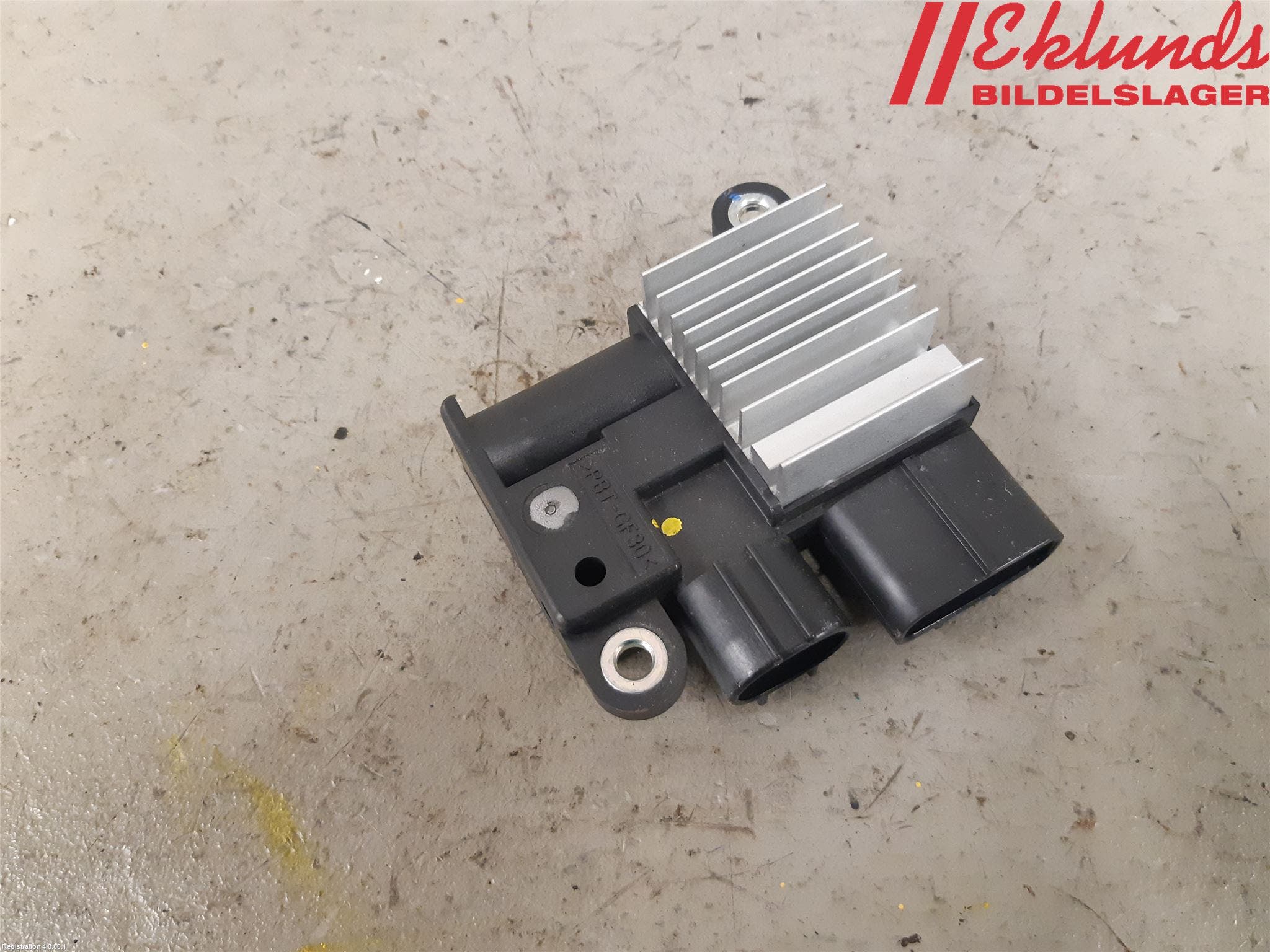 Toyota YARIS XP21 20- Kylfläktsmotstånd