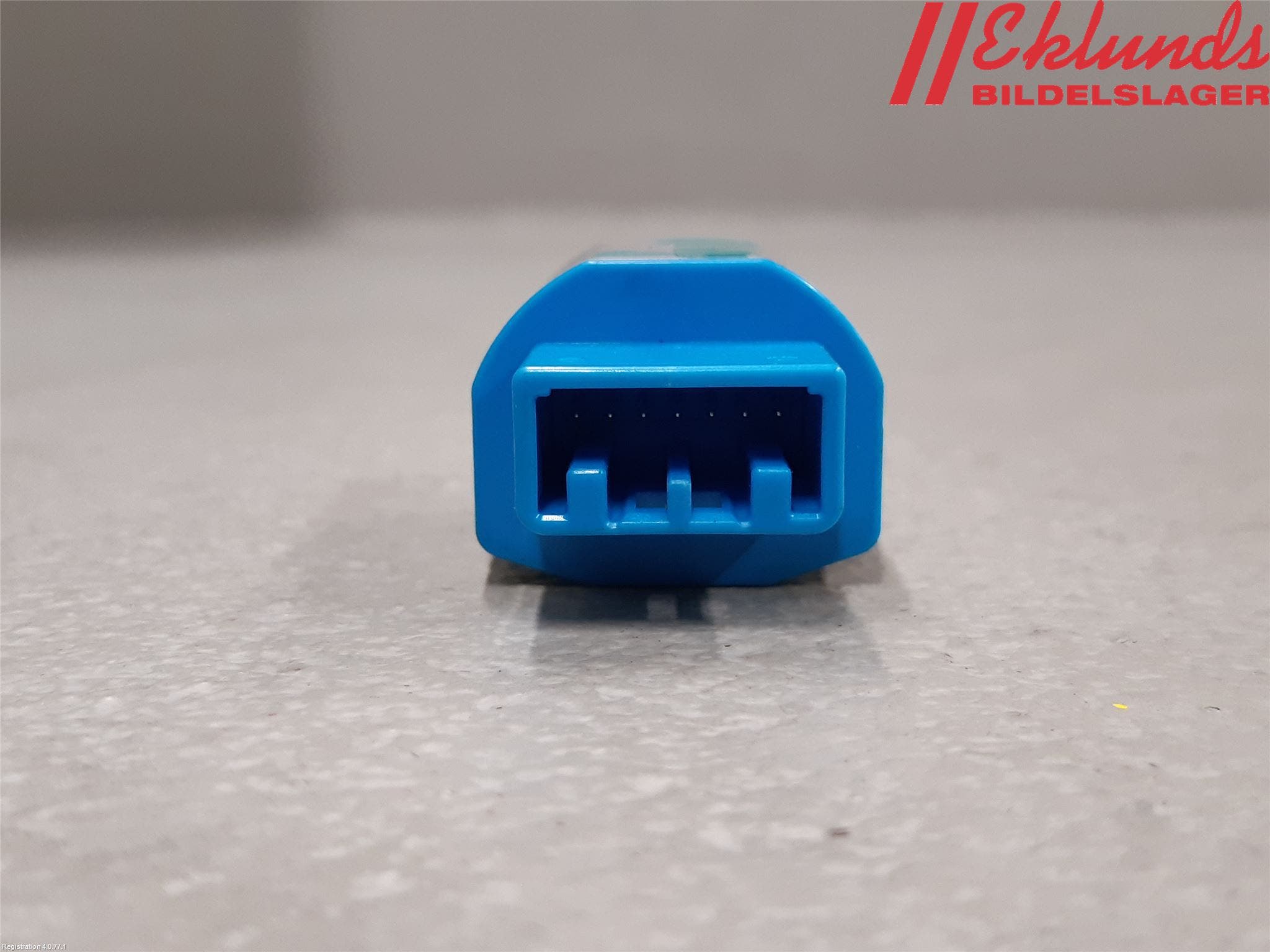 Toyota COROLLA 19- Bromsljuskontakt