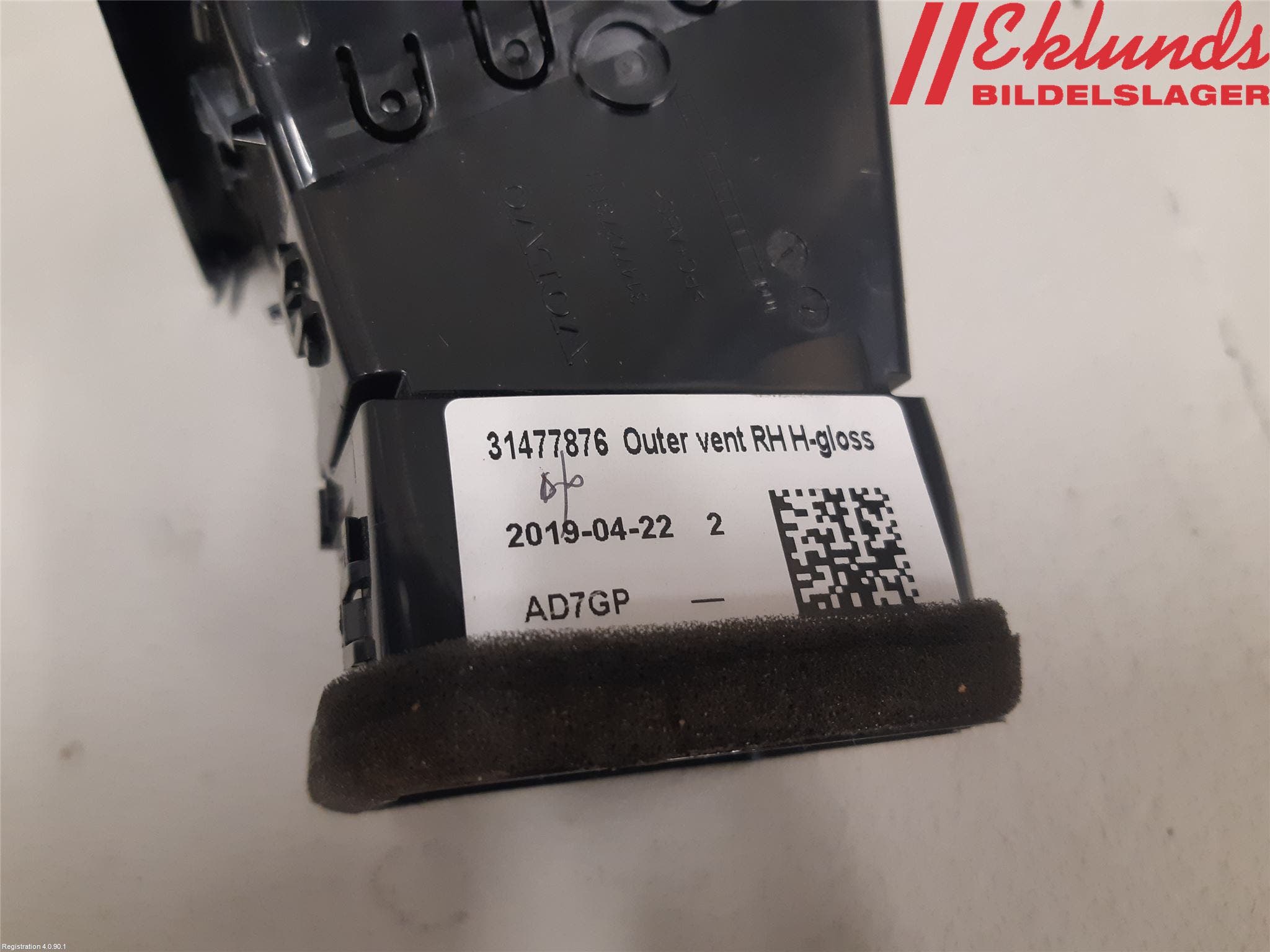 Volvo S60 19- Defrosterkanal-Munstycke