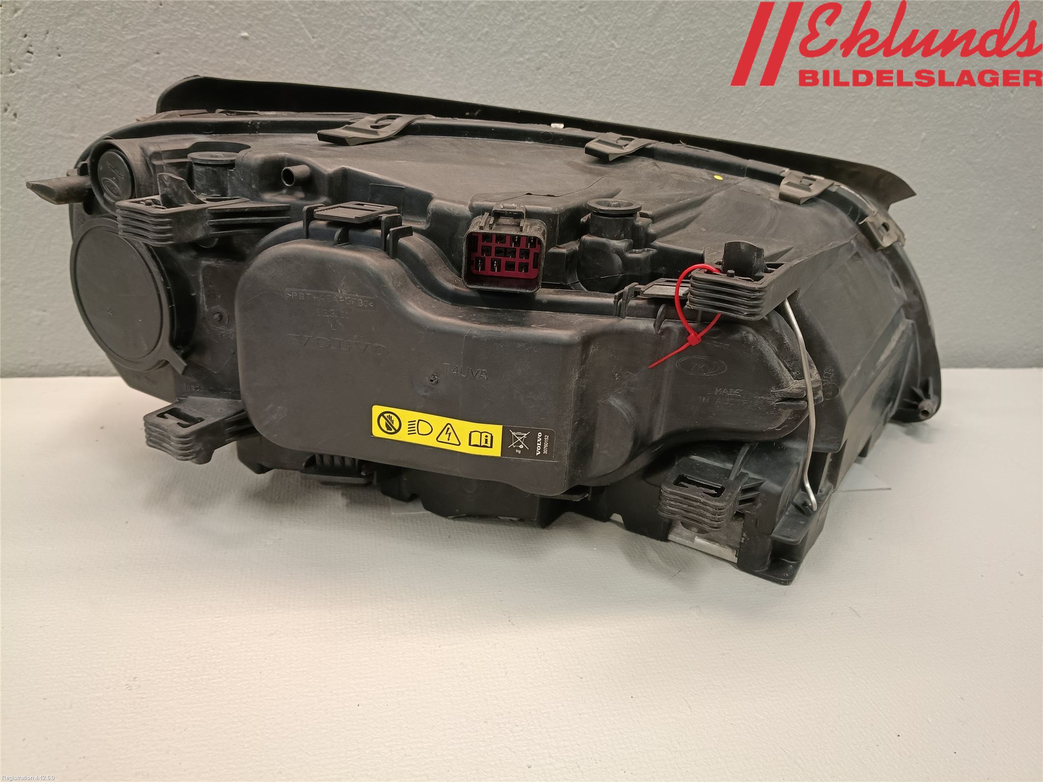 Volvo V70 08-13 Strålkastare Vänster