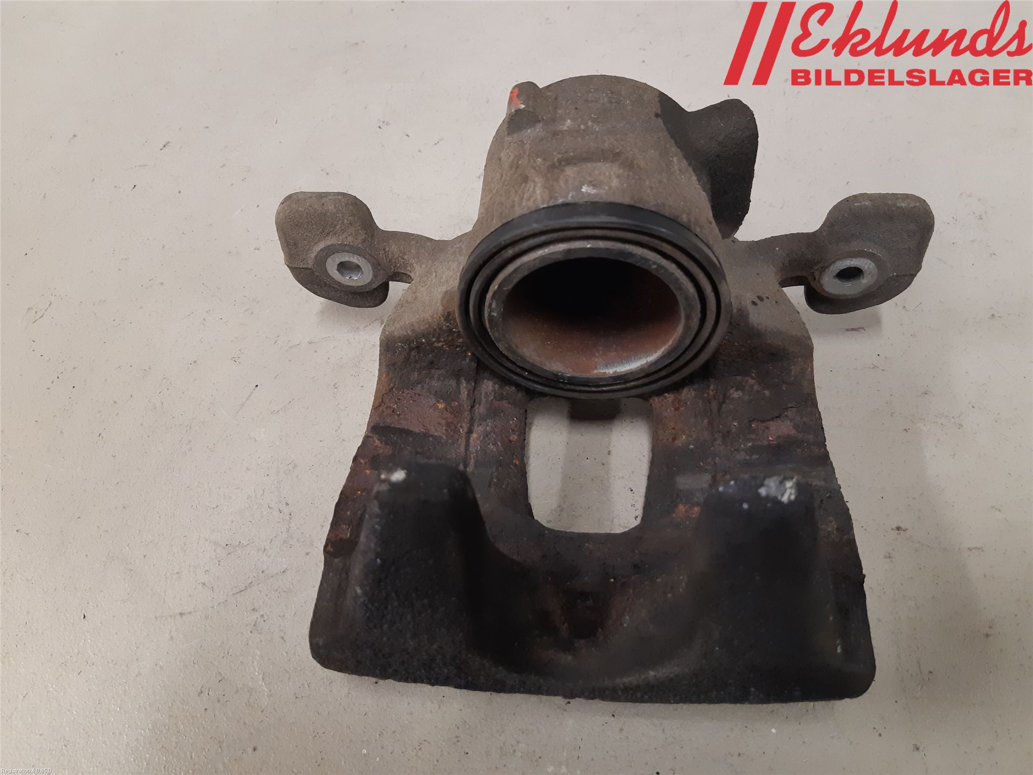 BMW X1 F48 15-22 Bromsok Fram Höger