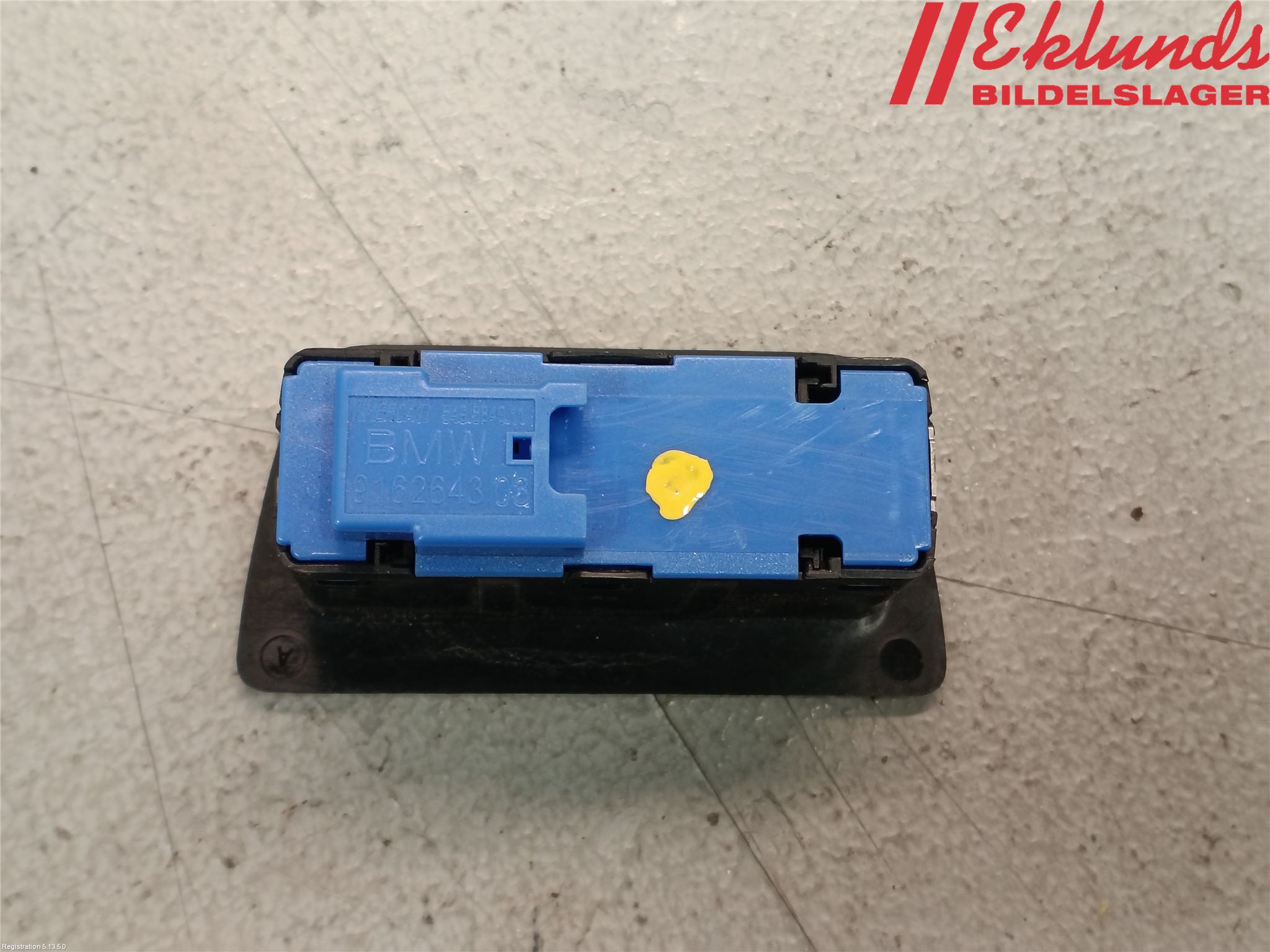 BMW 3 F30/F31/F80 12-19 Strömställare Baklucka