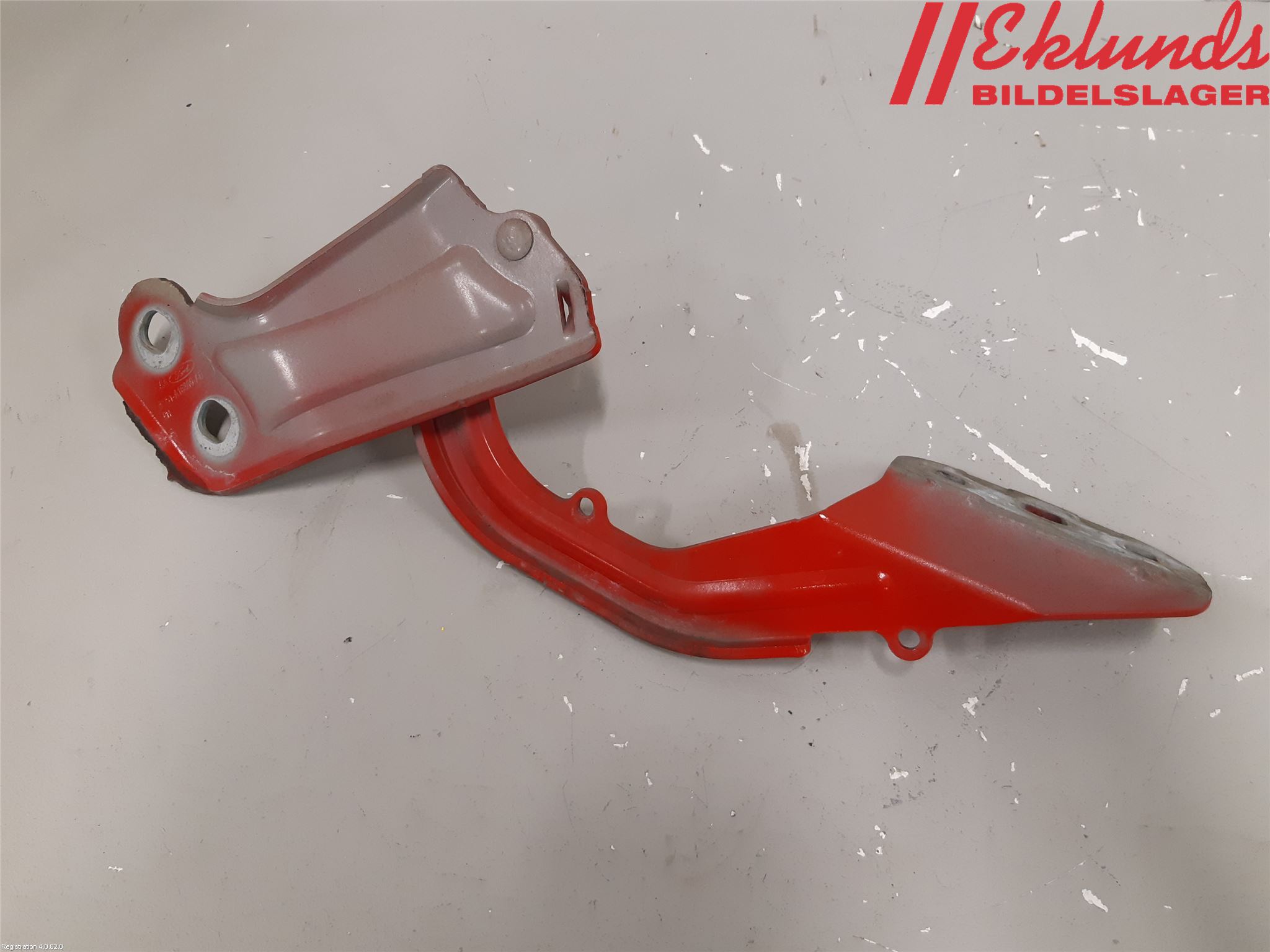 Ford FOCUS 11-14 Huvgångjärn