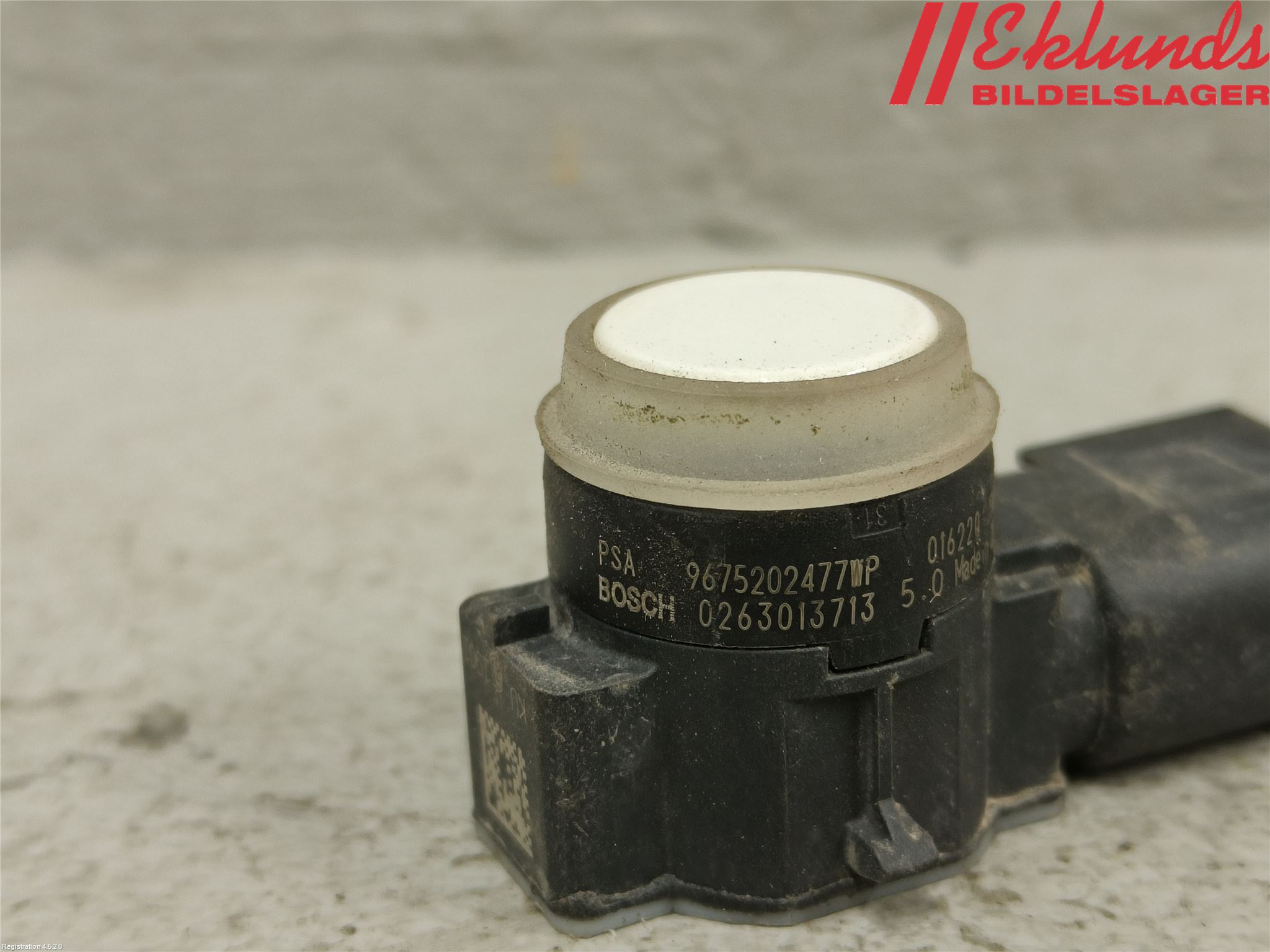 Opel VIVARO 20- Parkeringshjälp Backsensor