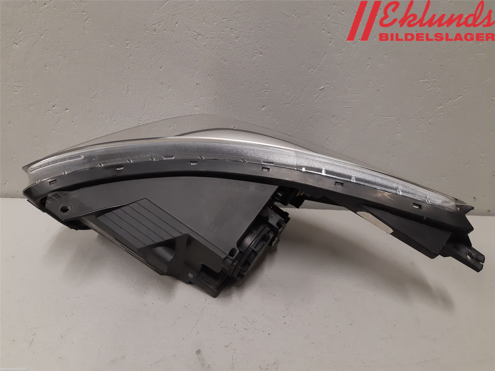 Kia PICANTO 17- Strålkastare Höger