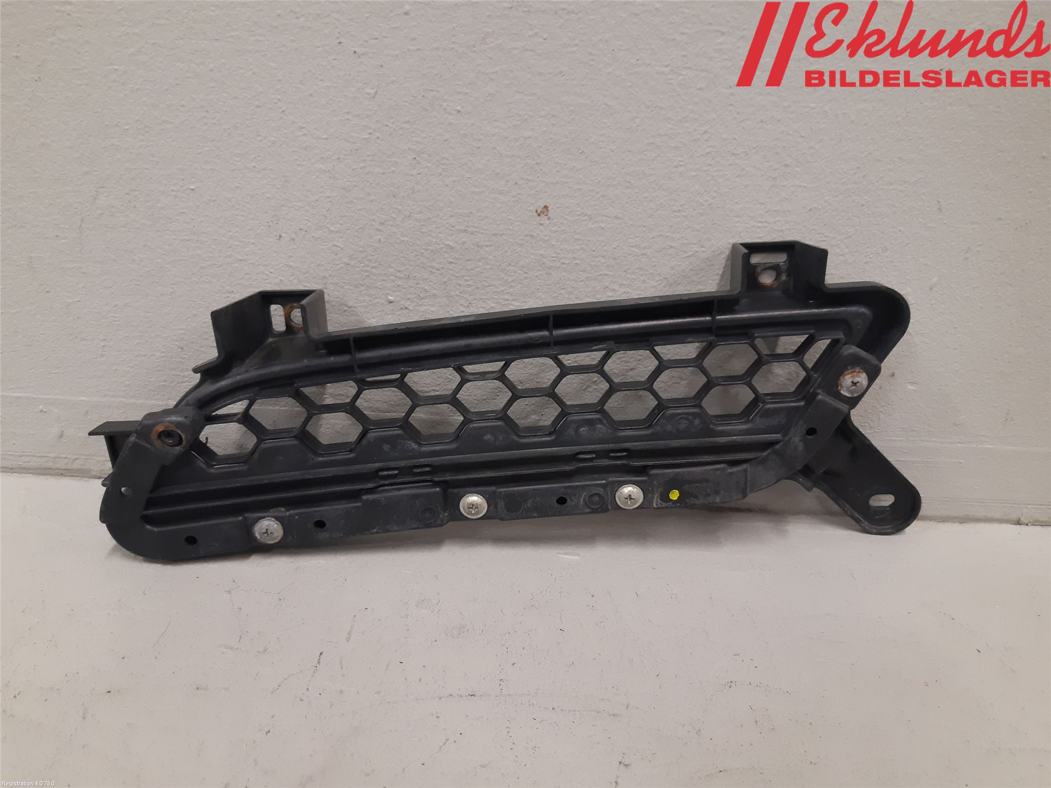 Mitsubishi LANCER 07-14 Stöt Utfyllnad-List-Grill
