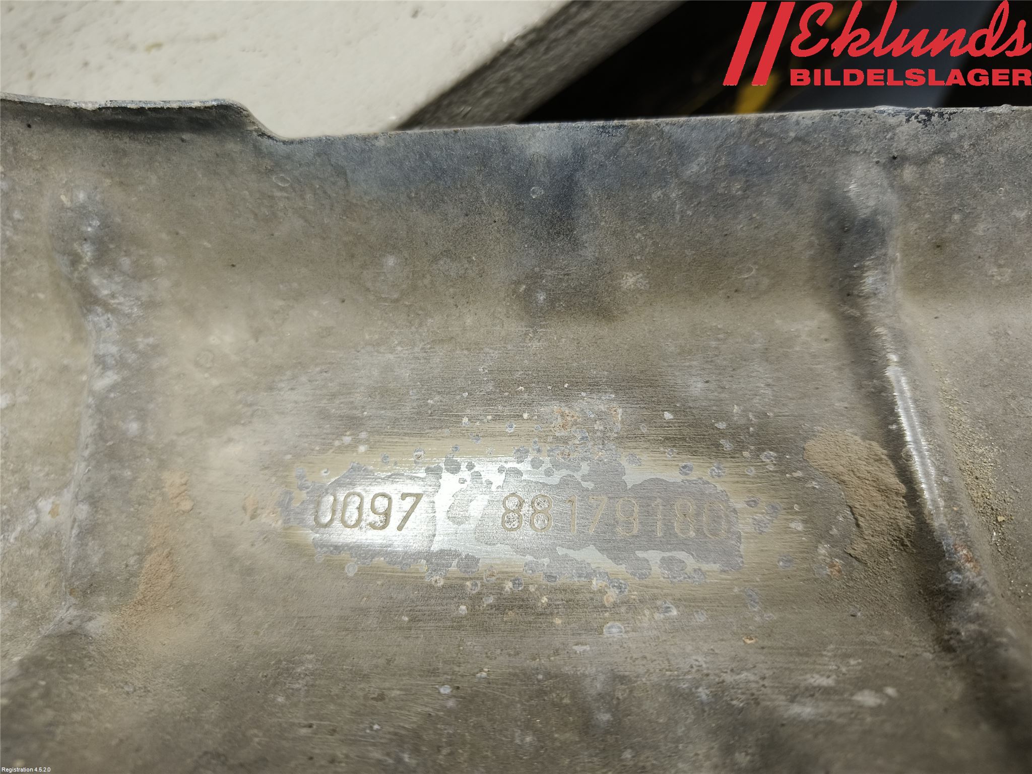 Peugeot 508 11-18 Stötfångardel Bak Mitt