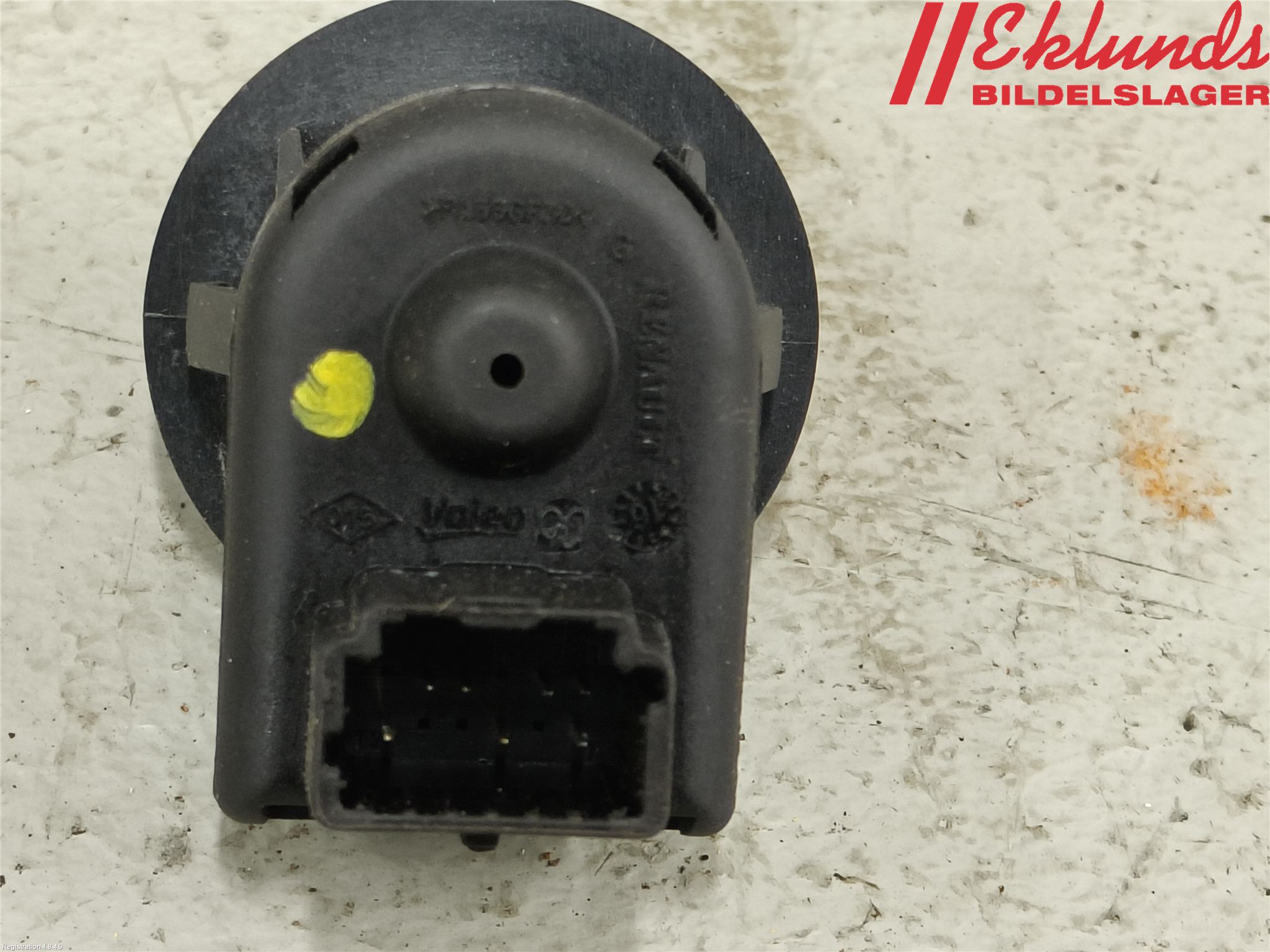 Fiat TALENTO 16- Strömställare Spegel