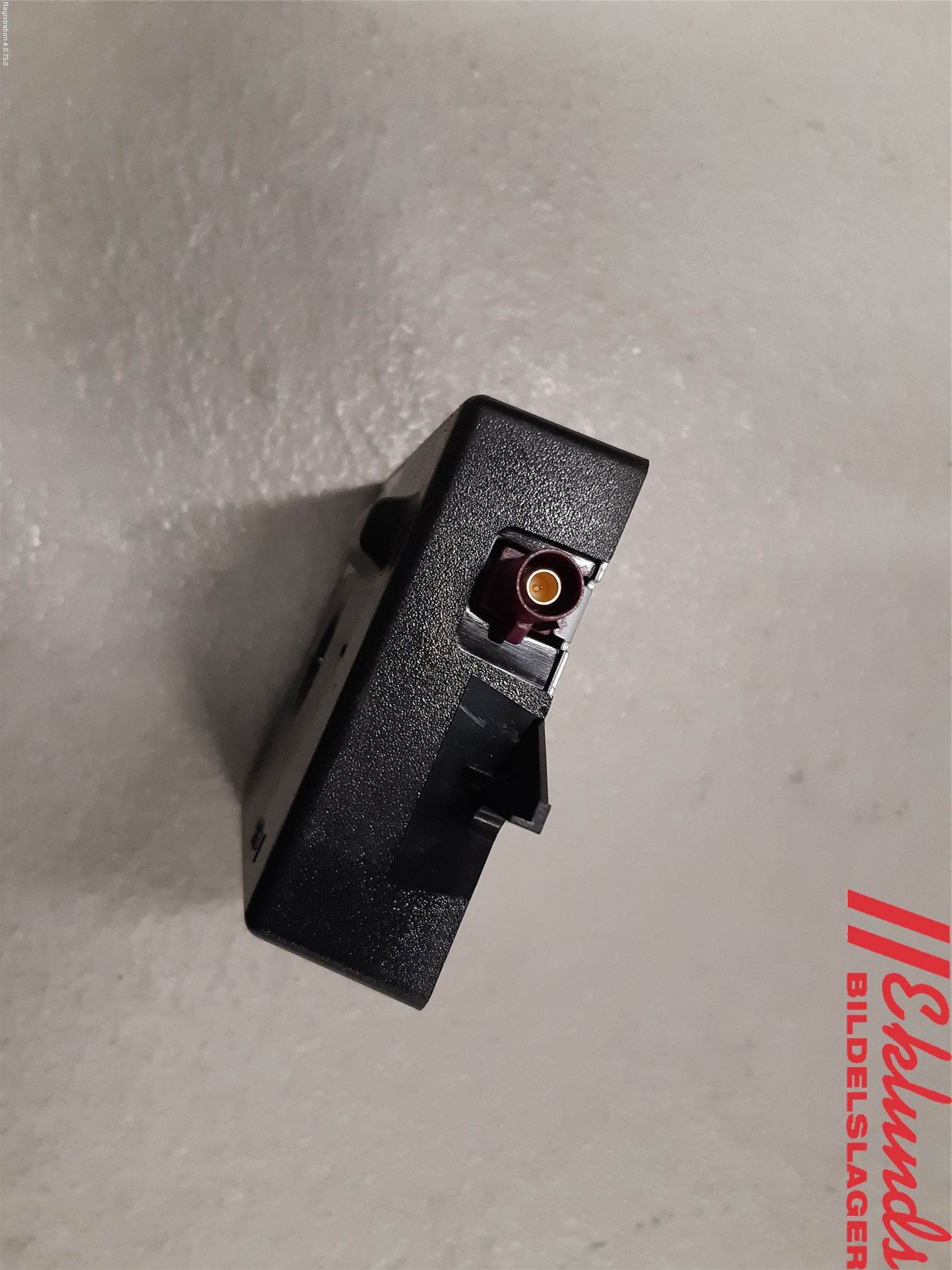 BMW X6 F16 14-19 Antennförstärkare