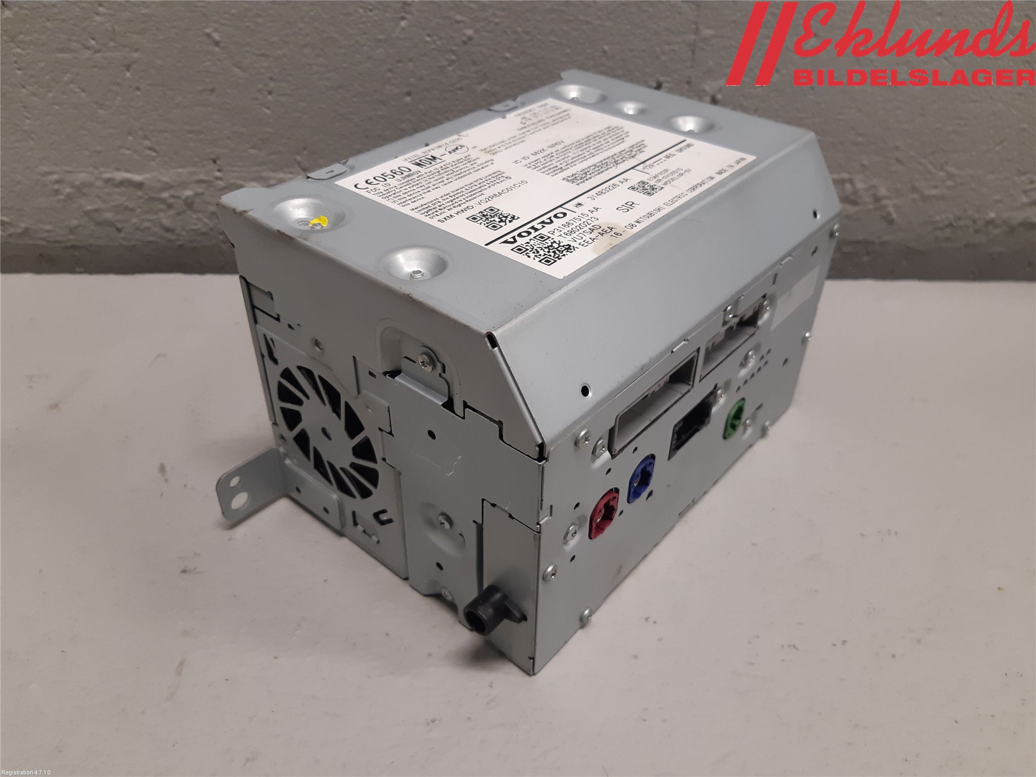 Volvo XC90/RECHARGE 16- Cd Radio - Multimediapanel