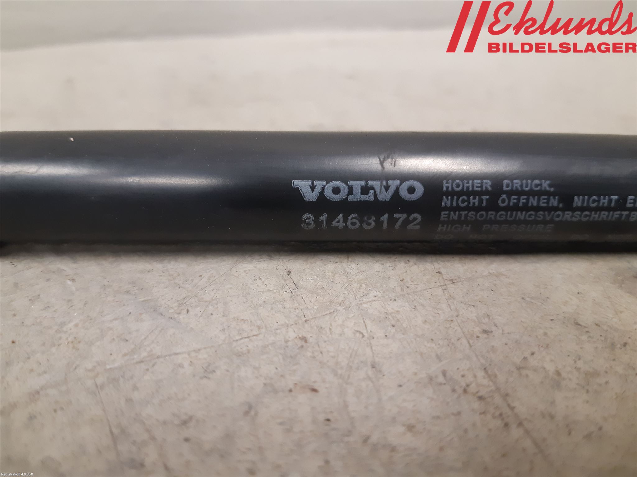 Volvo V60 19- Gasfjäder Motorhuv