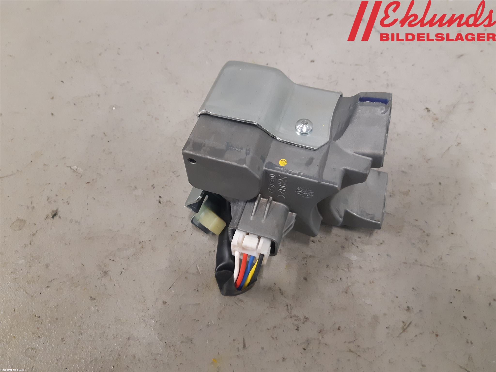 Hyundai SANTA FE 13-18 Rattlåskontaktdon