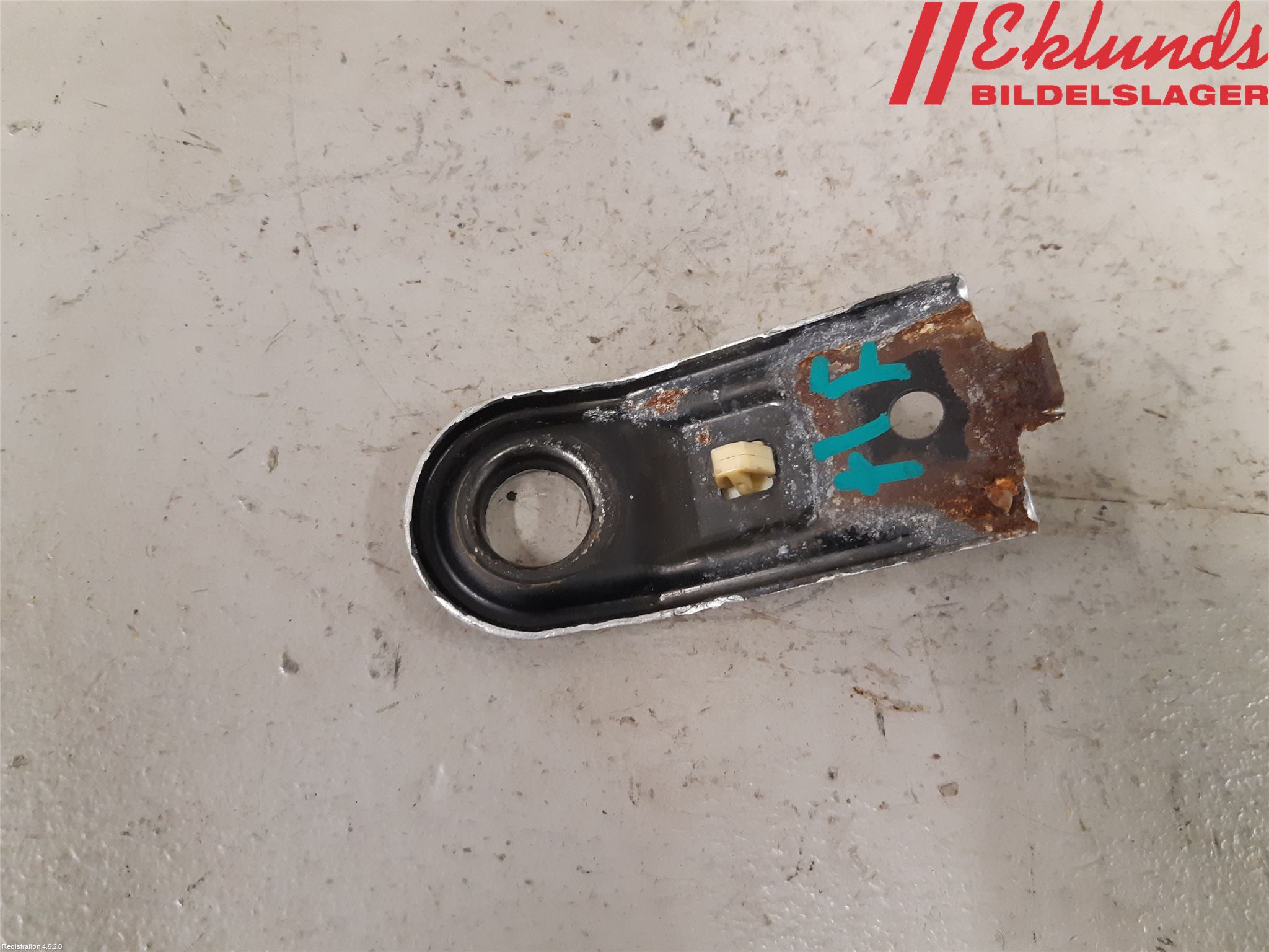 Mazda MX-5 II MIATA  98-05 Kylarfäste-Ram-Balk