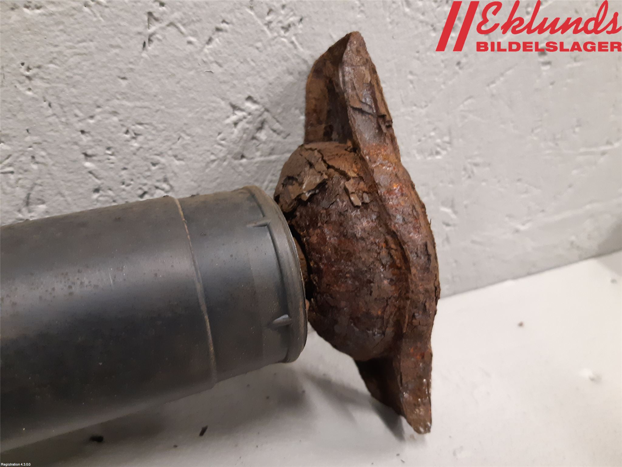 Volvo V70 08-13 Stötdämpare Bak