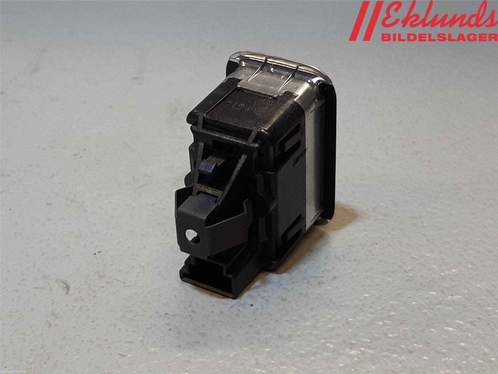 Mercedes-Benz MB A-KLASS (W176) 13-18 Strömställare Elhiss