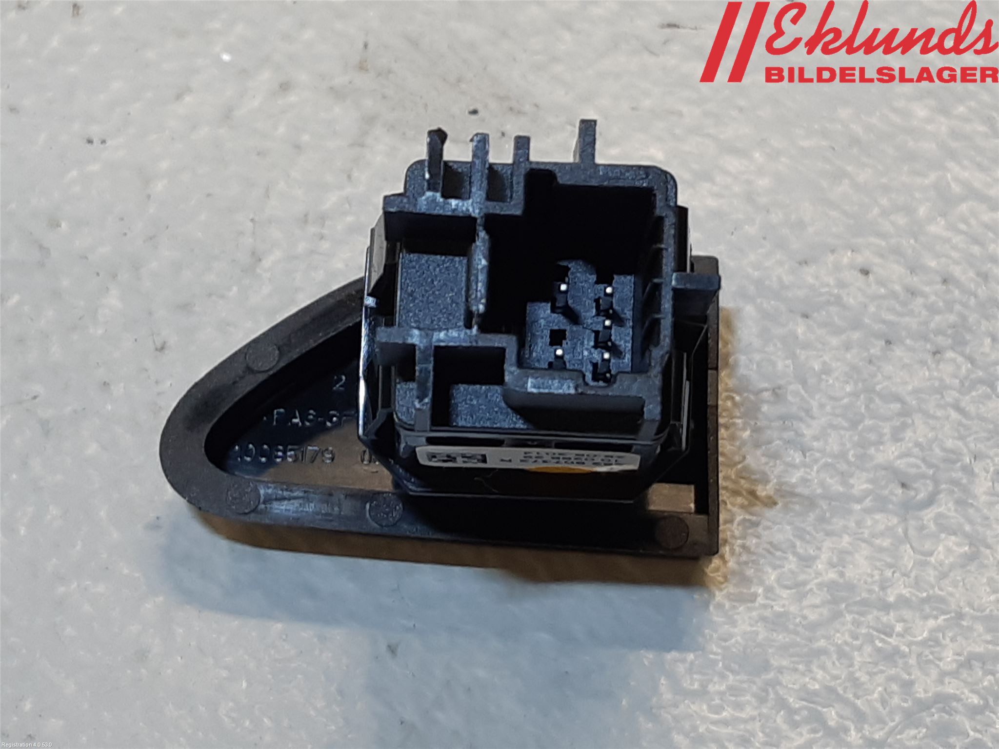 Renault CLIO IV 12-16 Strömställare Varnings