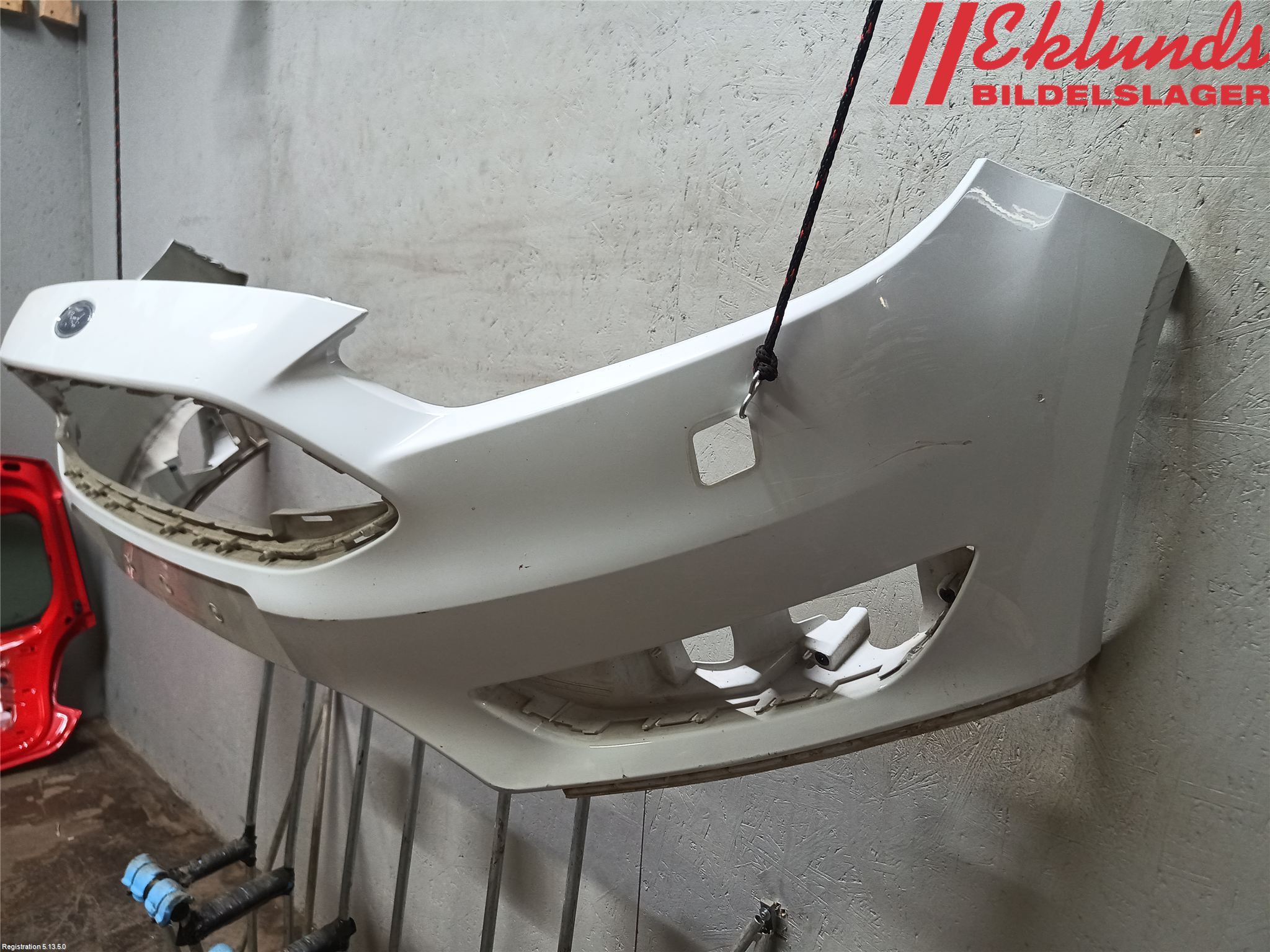 Ford FOCUS 15-18 Stötfångarbeklädnad Fram