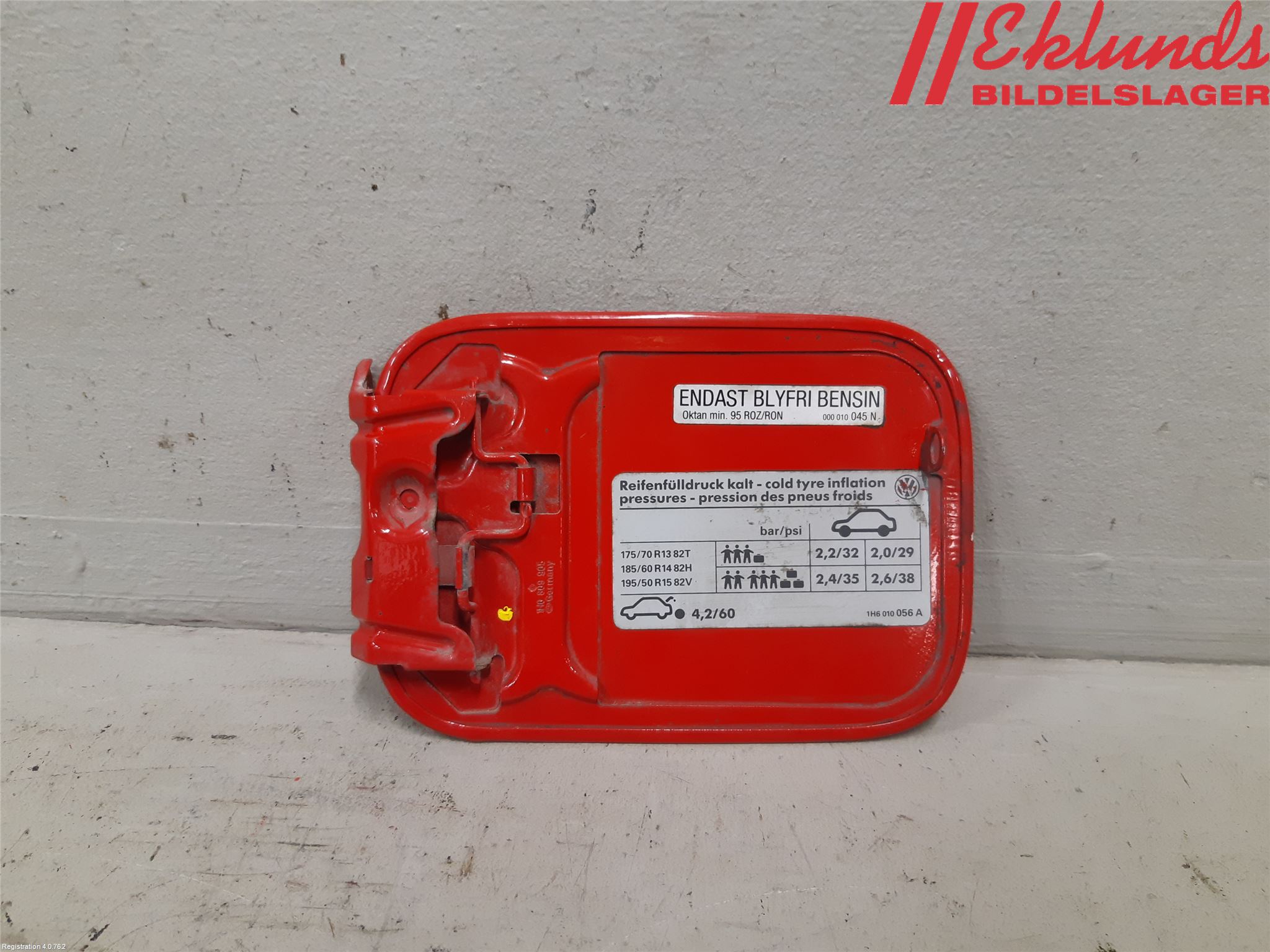 Volkswagen VW GOLF III 92-99 Tanklucka