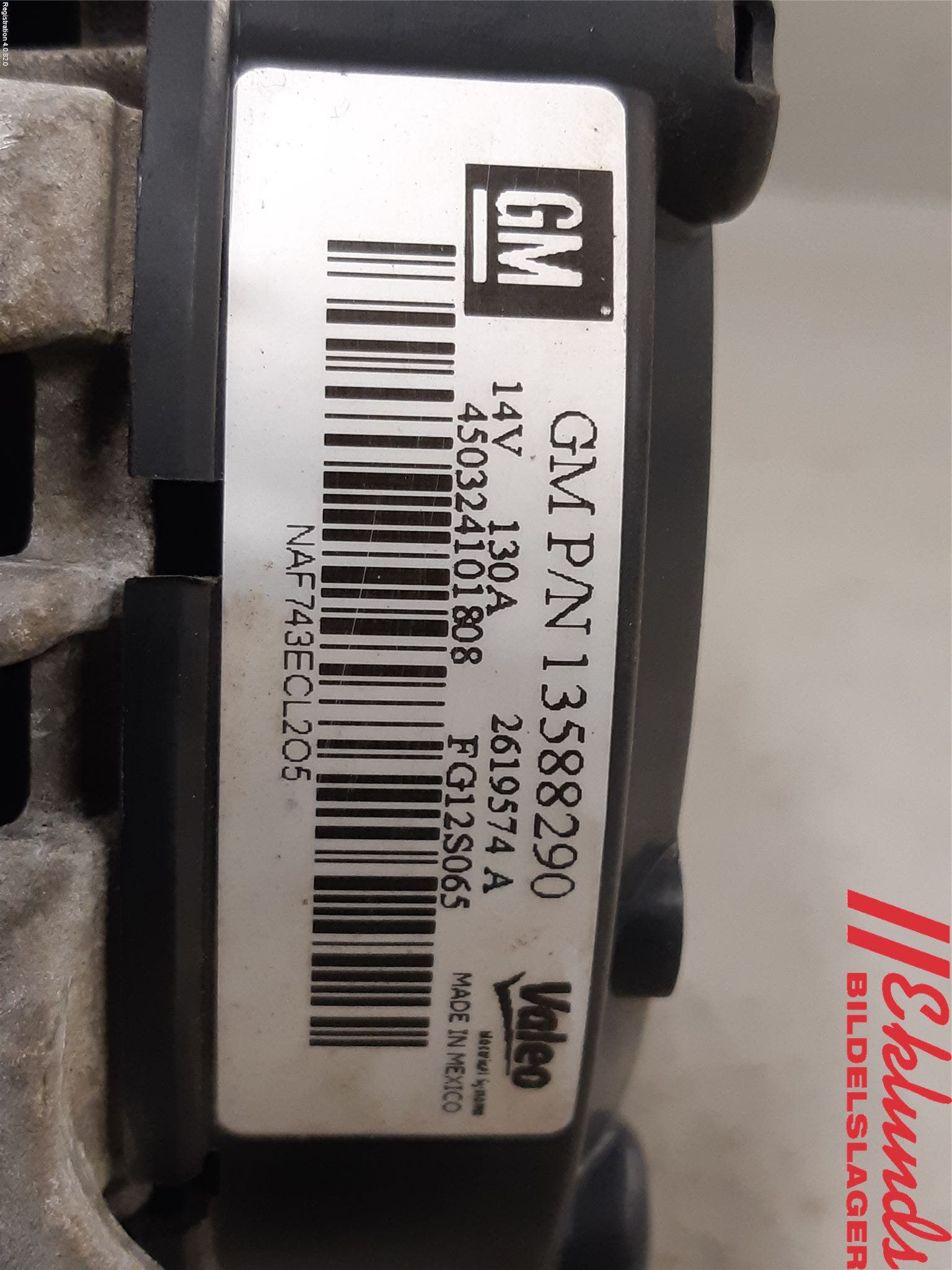 Opel ASTRA J 10-15 Generator