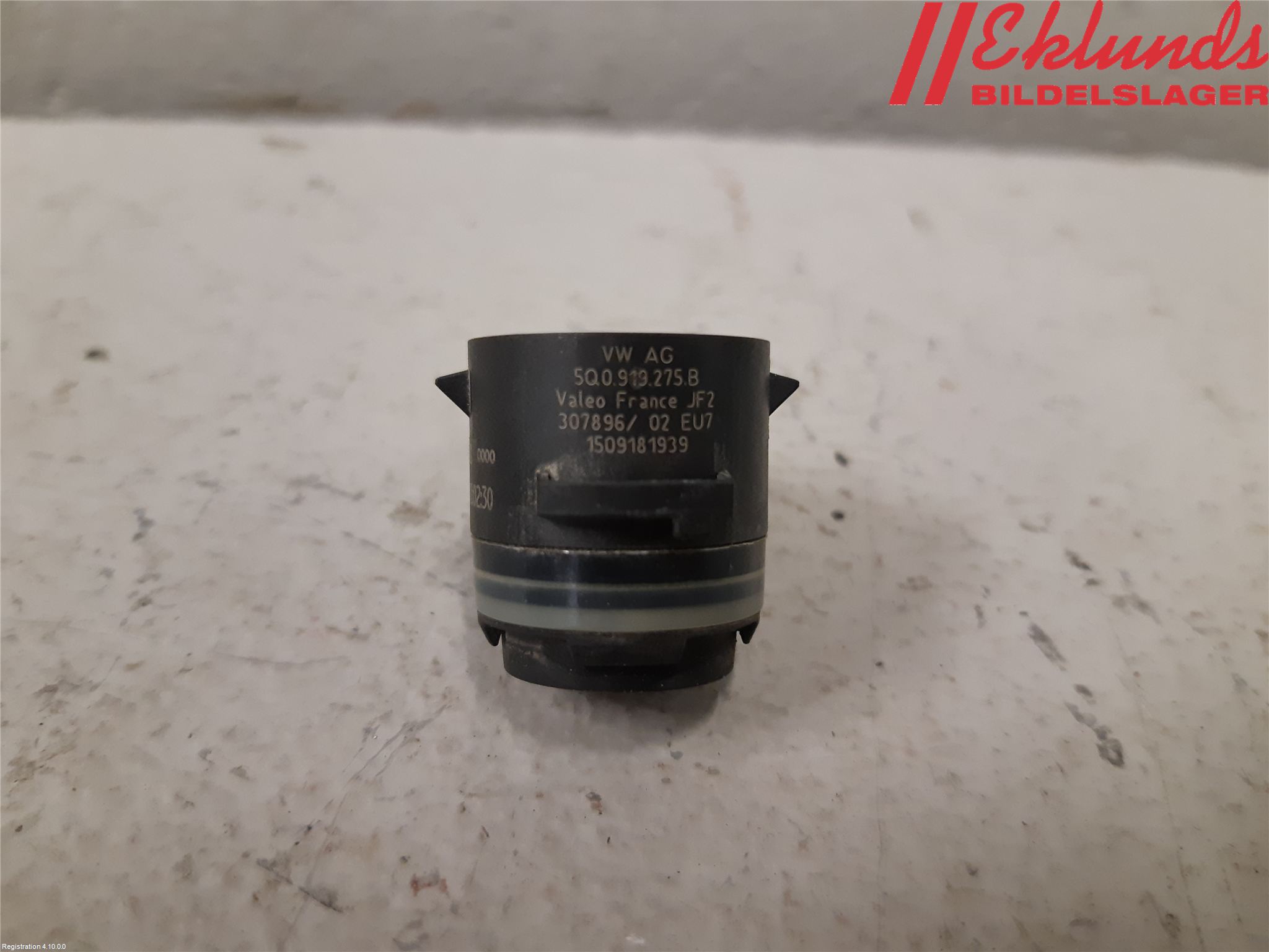 Volkswagen VW PASSAT 15-19 Parkeringshjälp Frontsensor