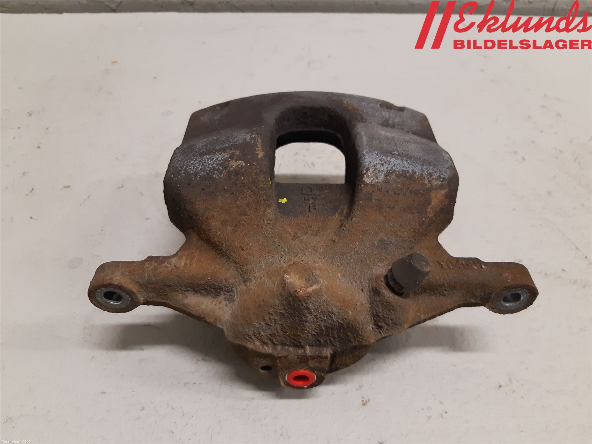 Toyota AVENSIS 16-18 Bromsok Fram Höger