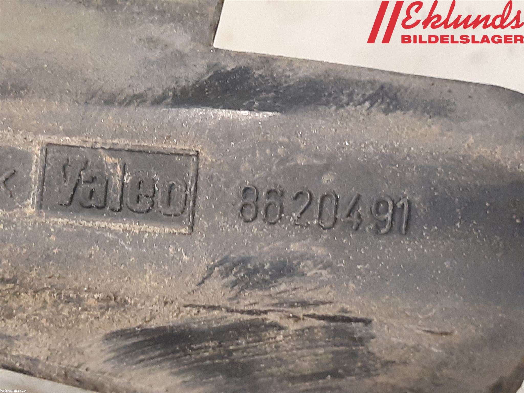 Volvo V70 00-04 Strålkast Fästsarg