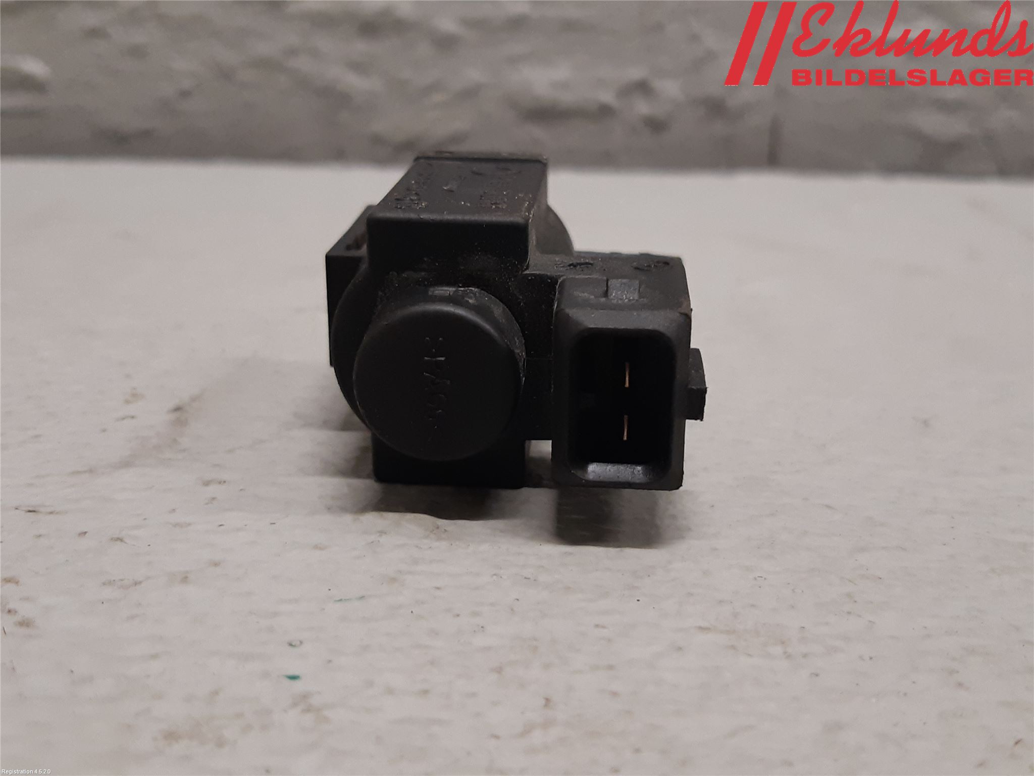 BMW 3 F30/F31/F80 12-19 Vakuumventil