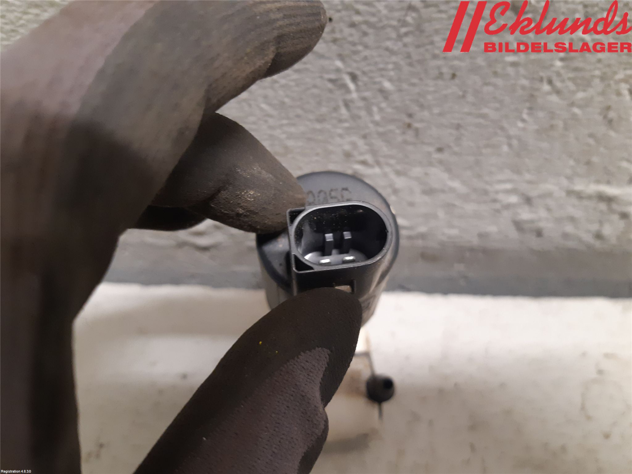 Volvo V60 14-18 Spolarpump Vindruta