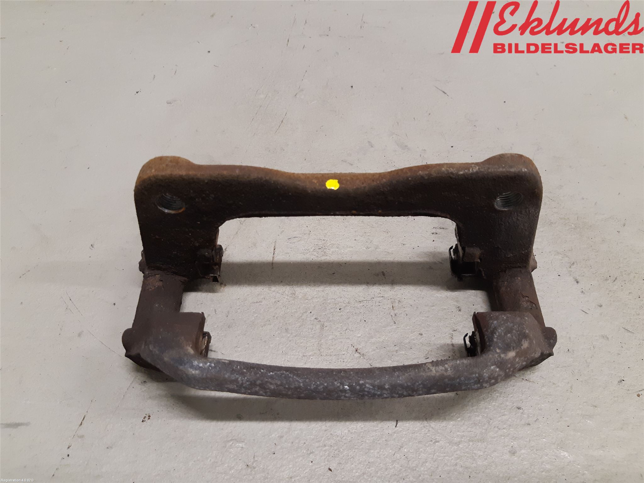 Toyota AURIS 13-19 Bromsokshållare