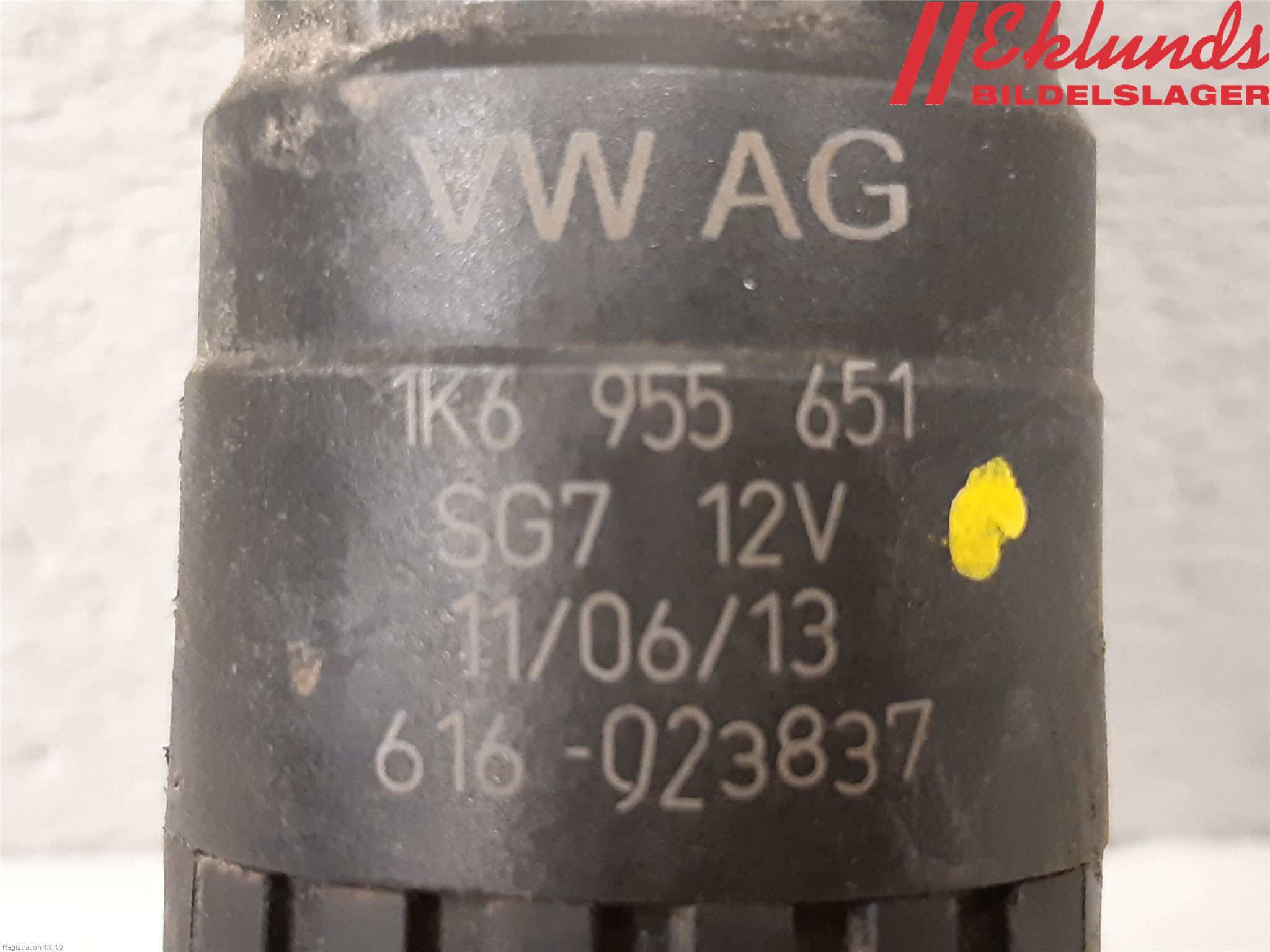 Volkswagen VW POLO 10-17 Spolarpump Vindruta