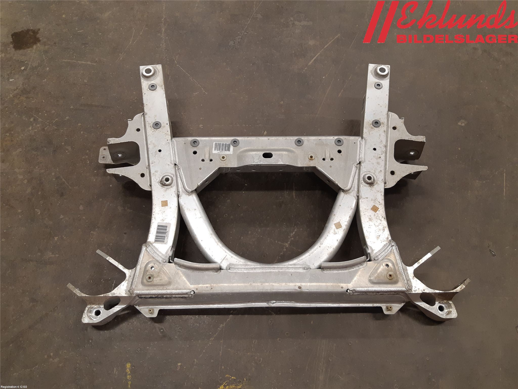 BMW i3 I01 13-22 Framvagnsbalk