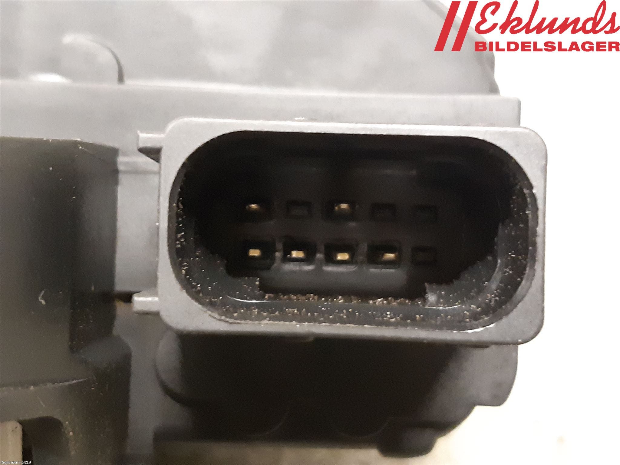 Opel ASTRA J 10-15 Låskista-Dörrlås