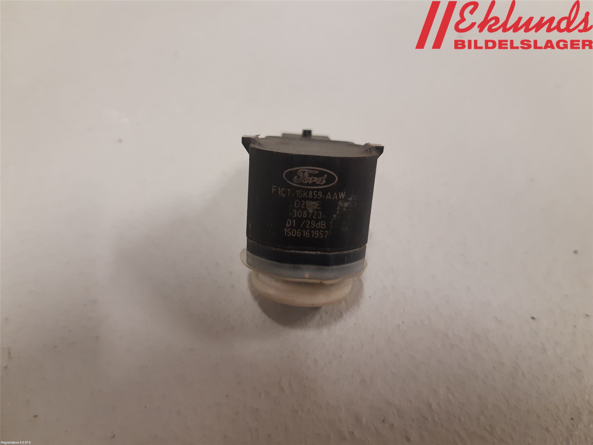 Ford FOCUS 15-18 Parkeringshjälp Backsensor