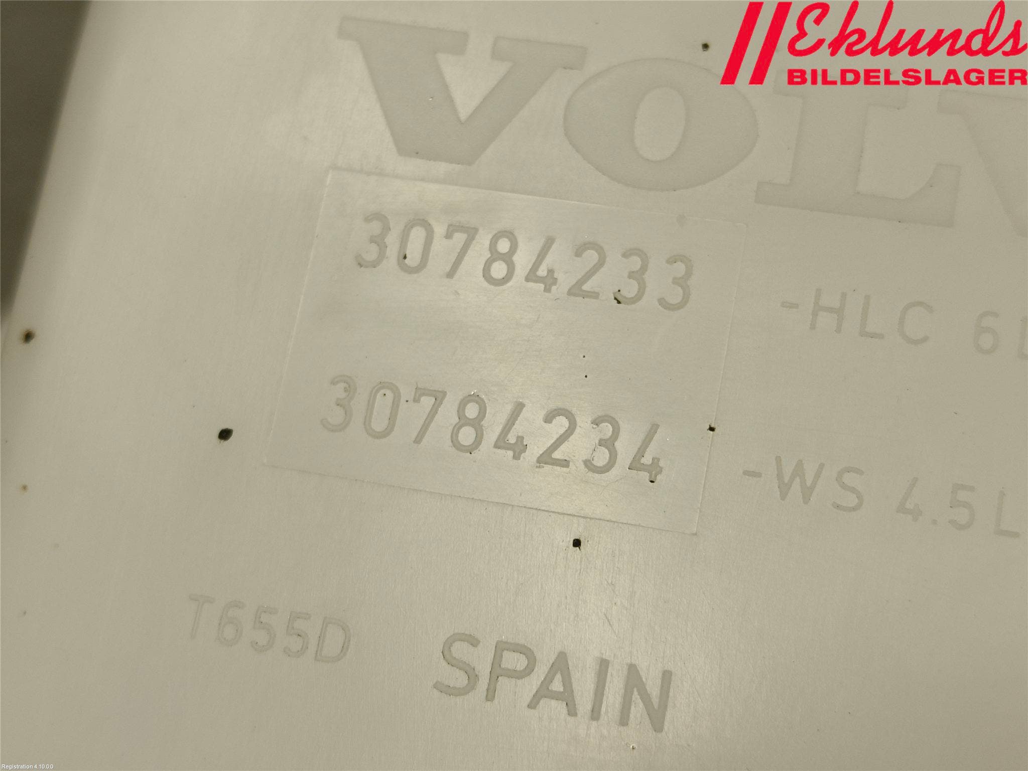 Volvo V70 08-13 Spolartank Vindruta