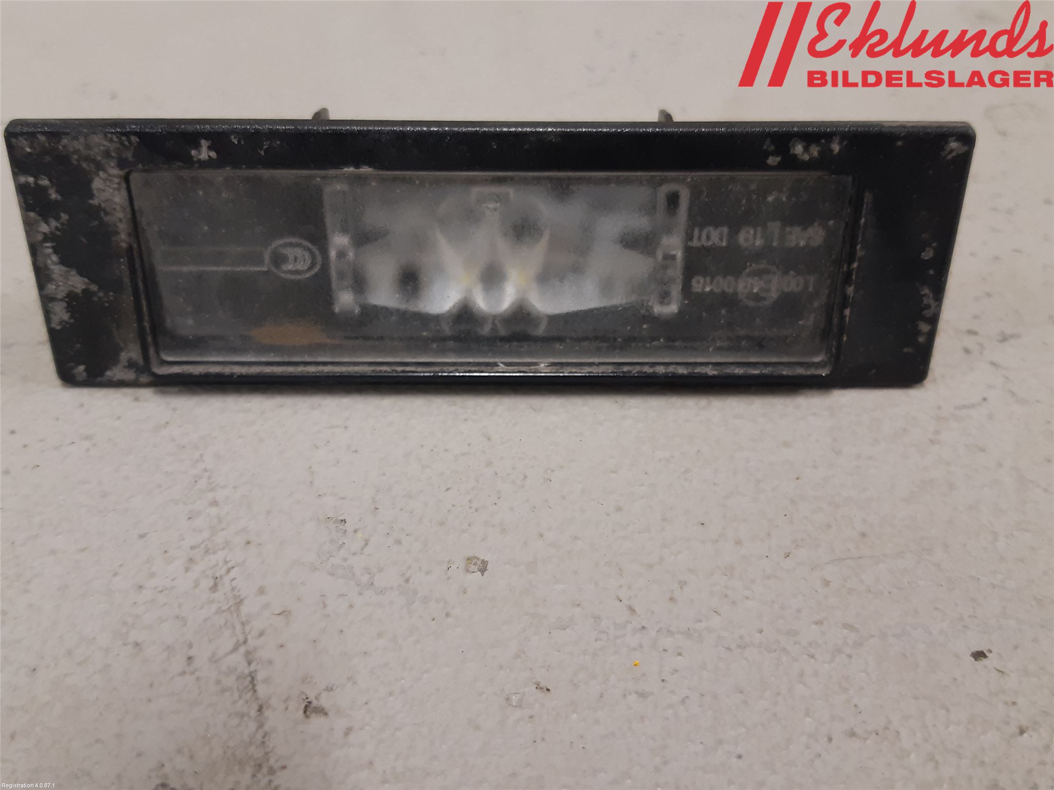 BMW iX I20 22- Skylt Belysning