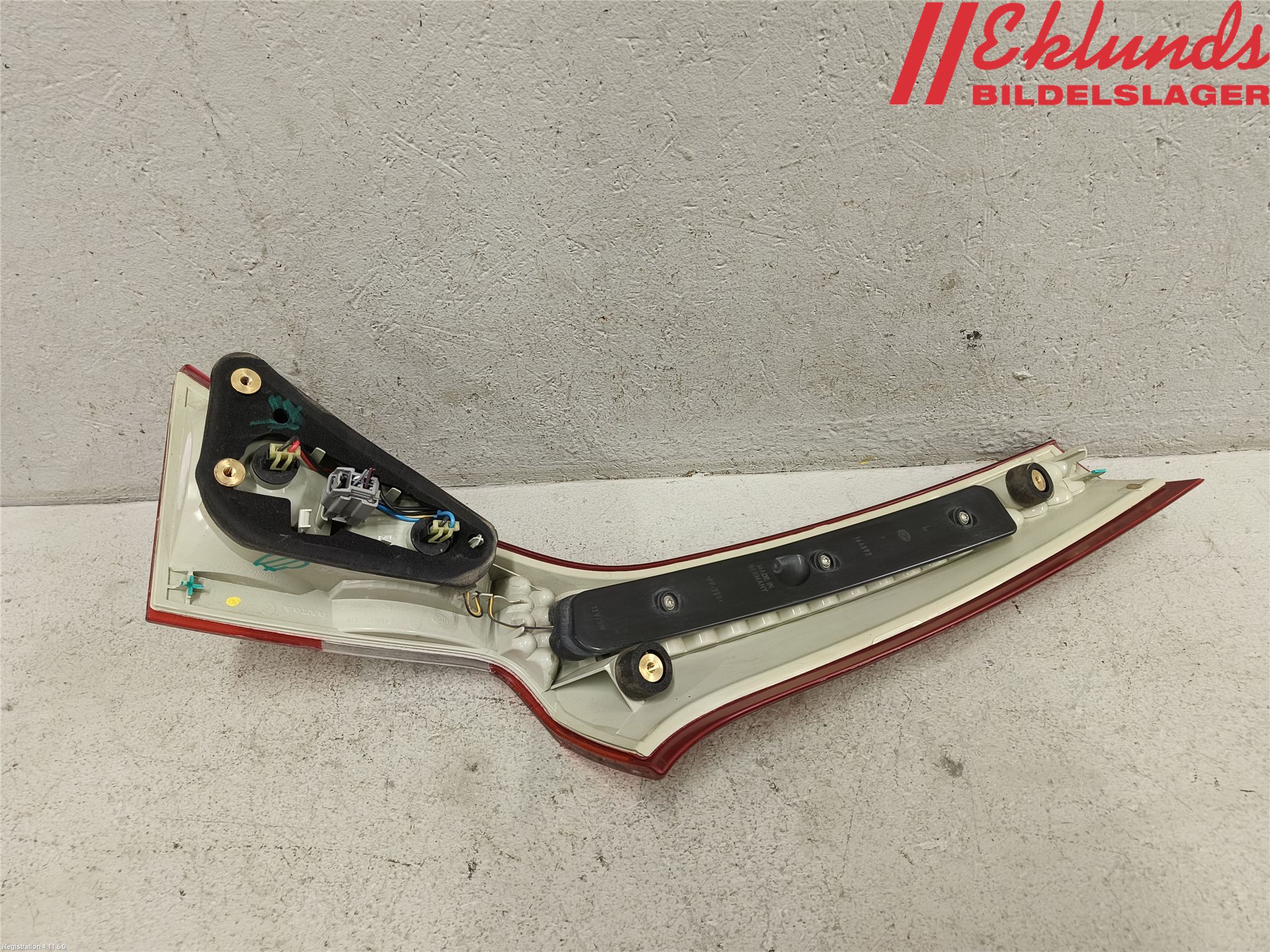 Volvo V70 08-13 Bakljus Lucka Vä