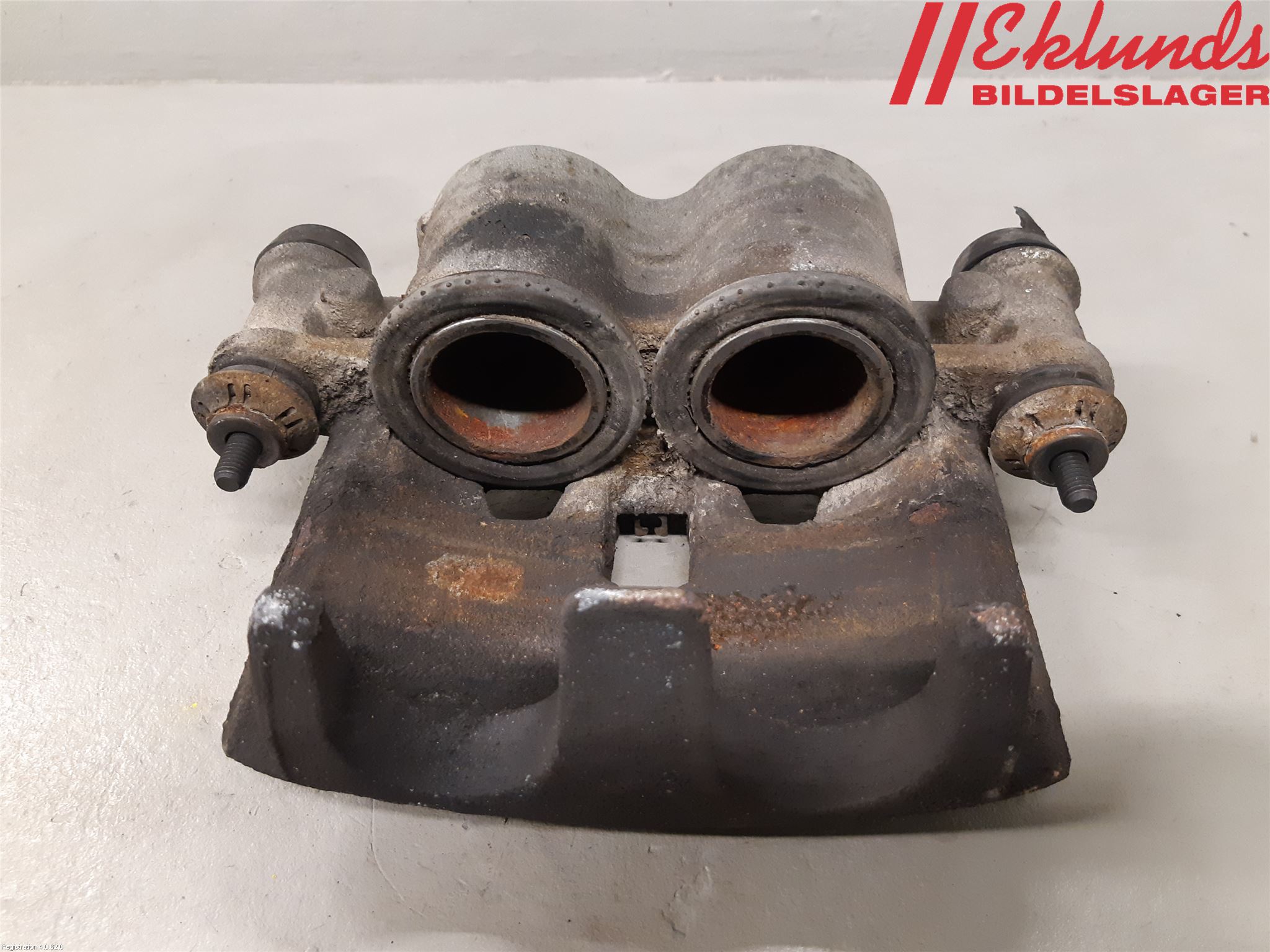 Iveco DAILY 14->> Bromsok Fram Höger