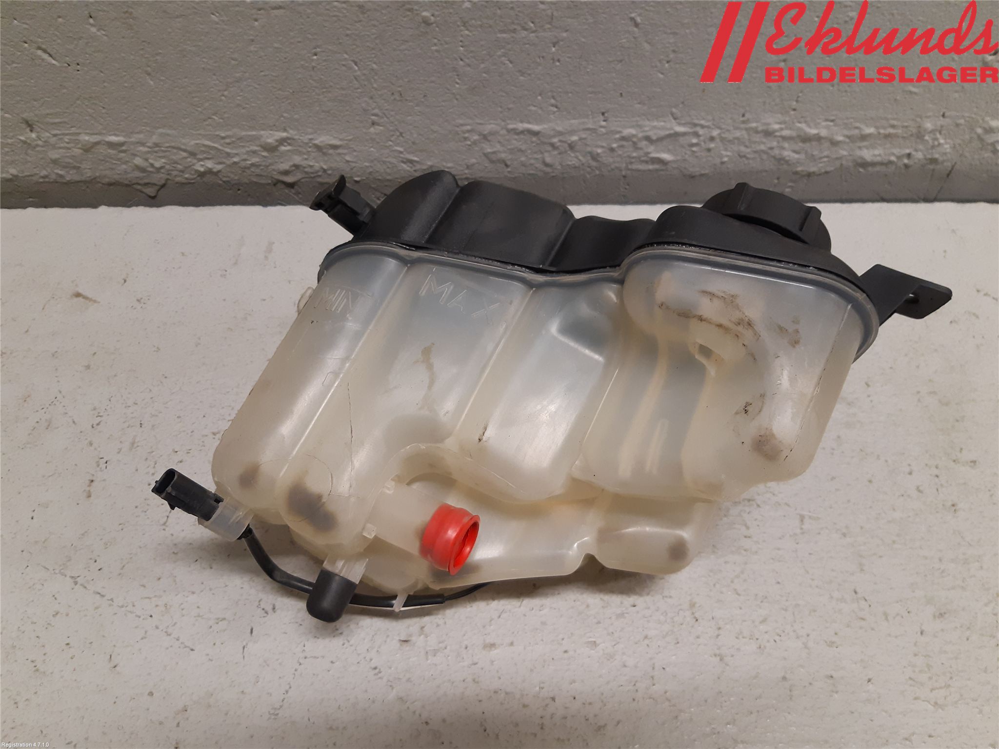 Volvo V70 08-13 Expansionstank