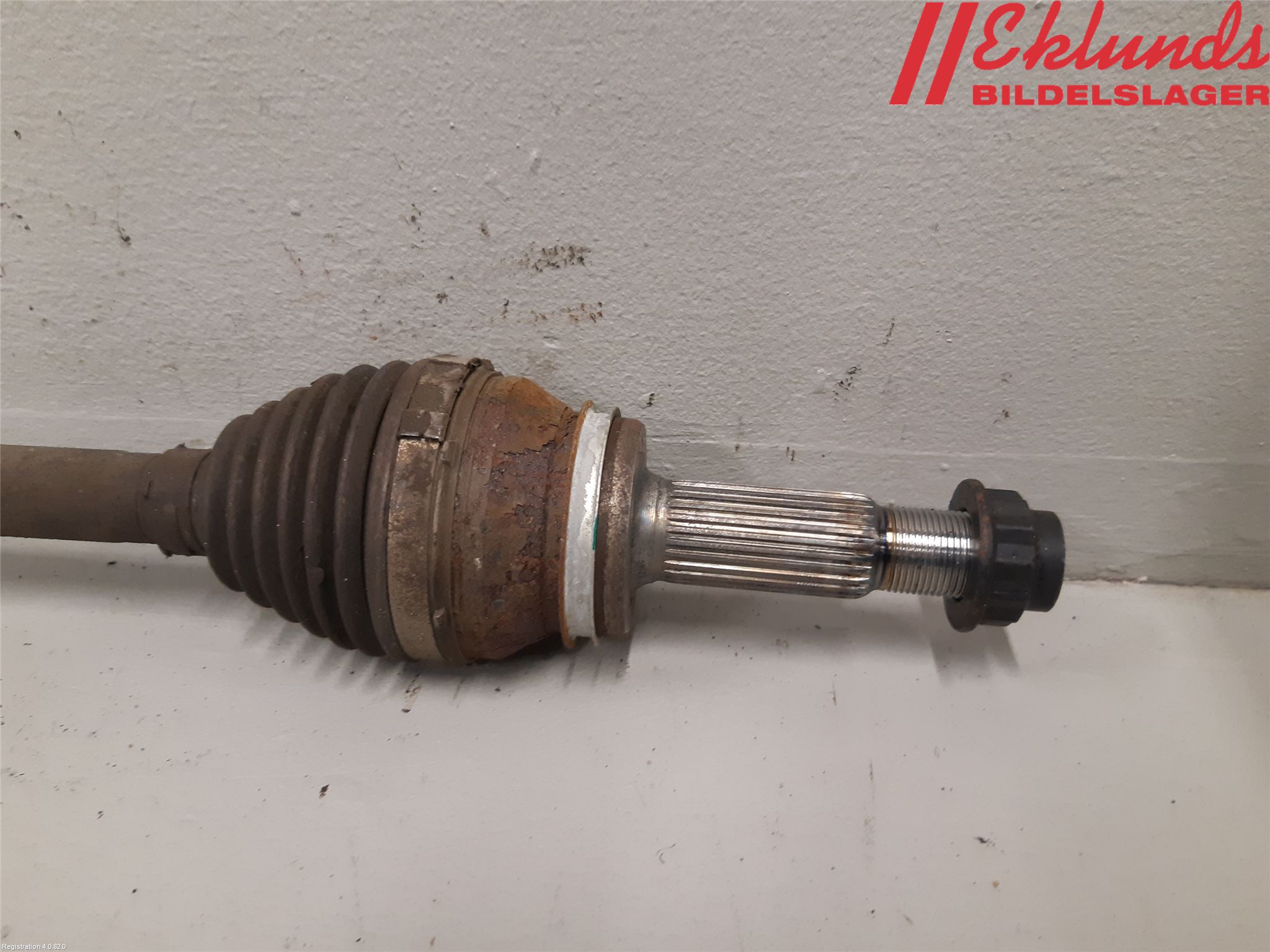 Toyota RAV4 19- Drivaxel Bak Höger