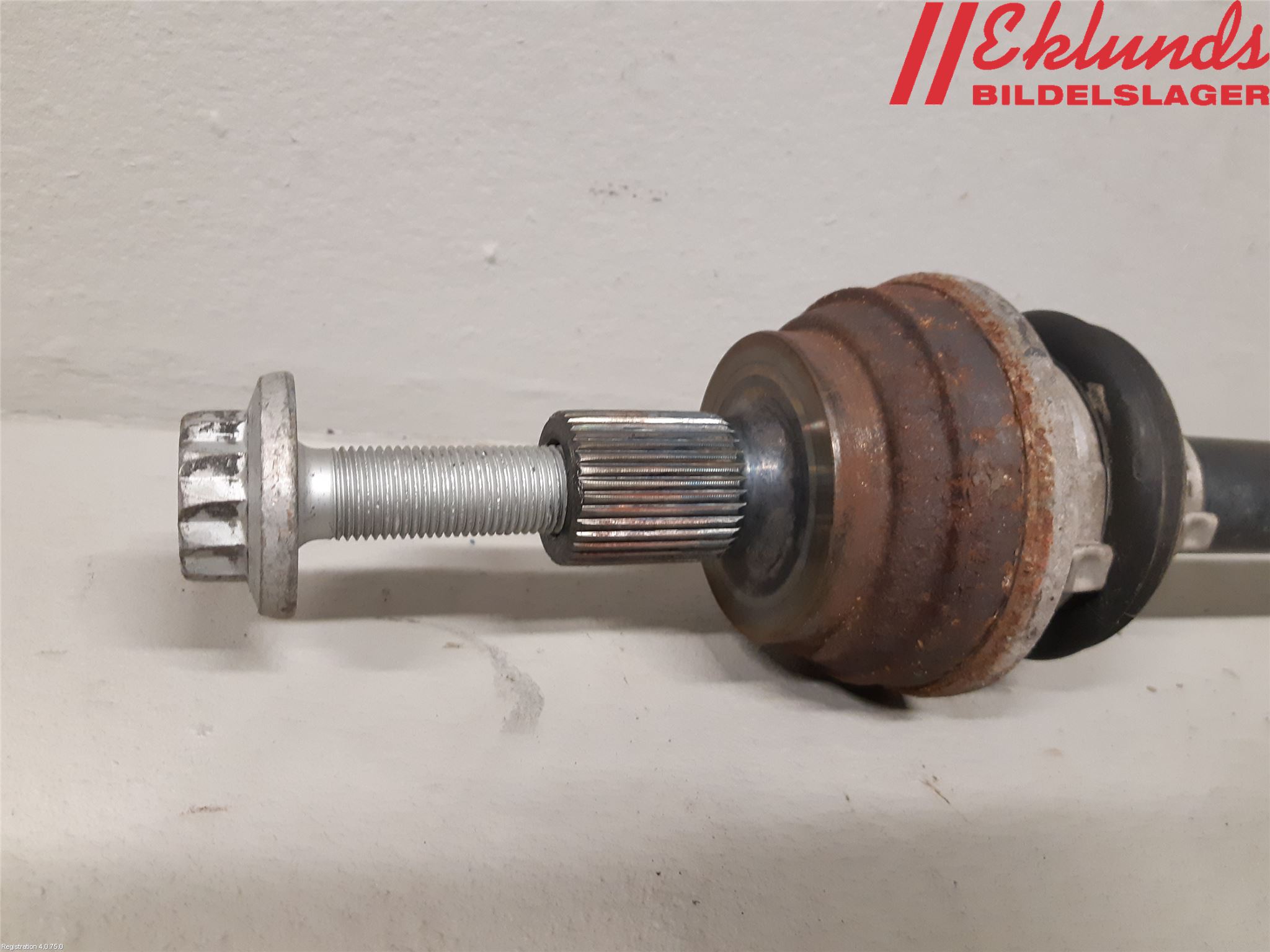 Seat ATECA 16->> Drivaxel Bak Vänster