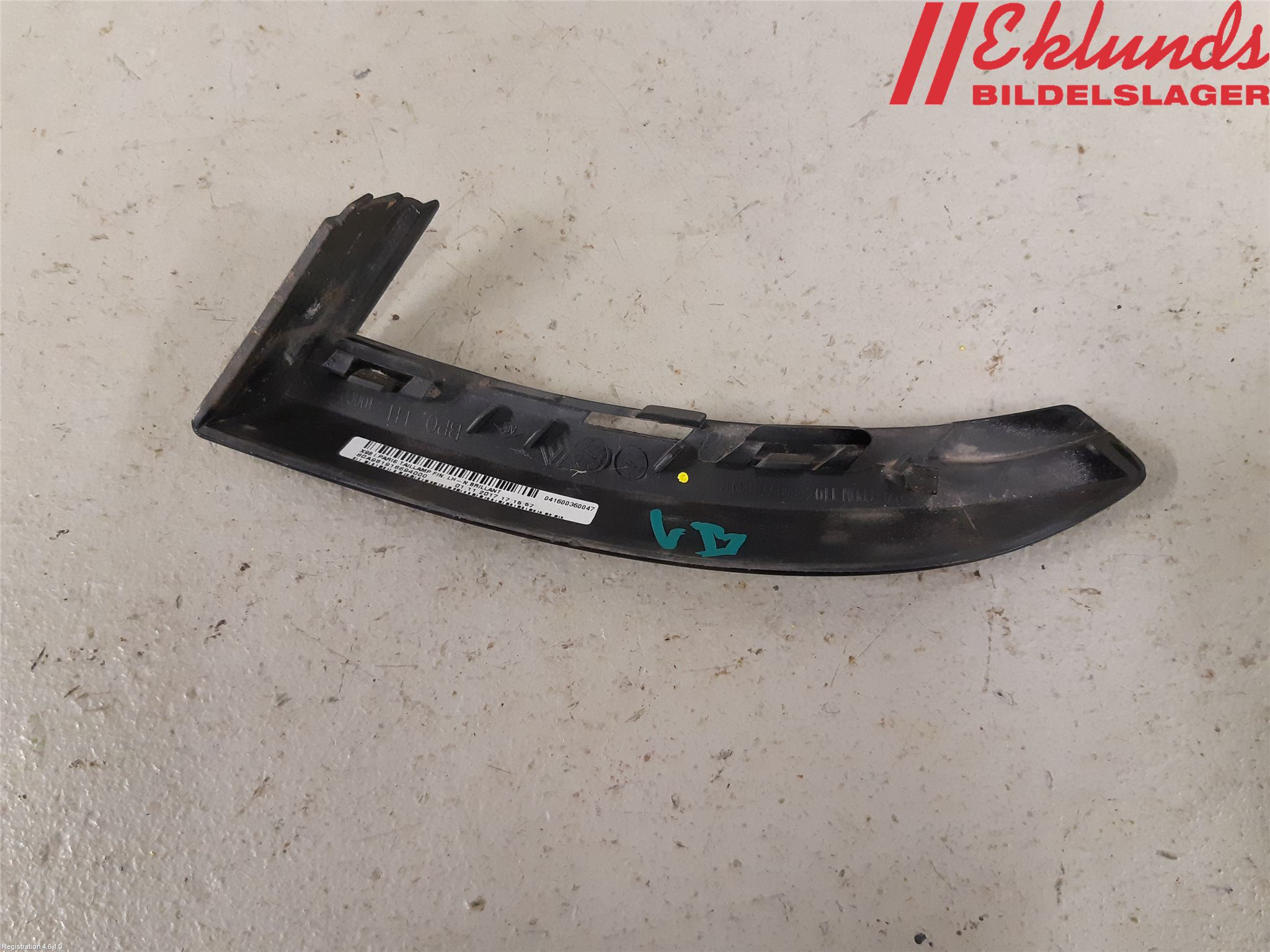 Renault CLIO IV 16-19 Stötfångarlist Bak