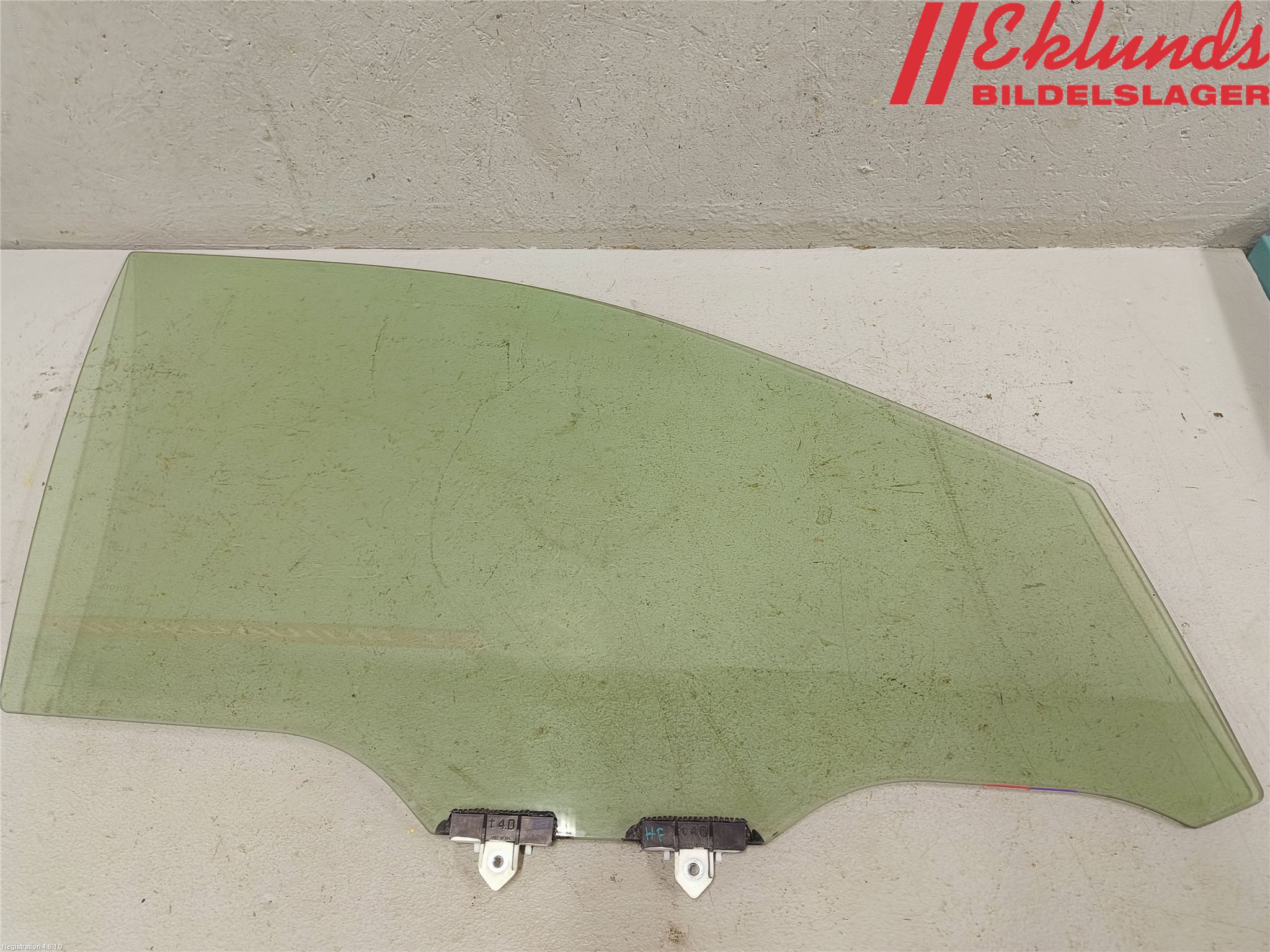 Toyota RAV4 19- Dörruta Fram Höger