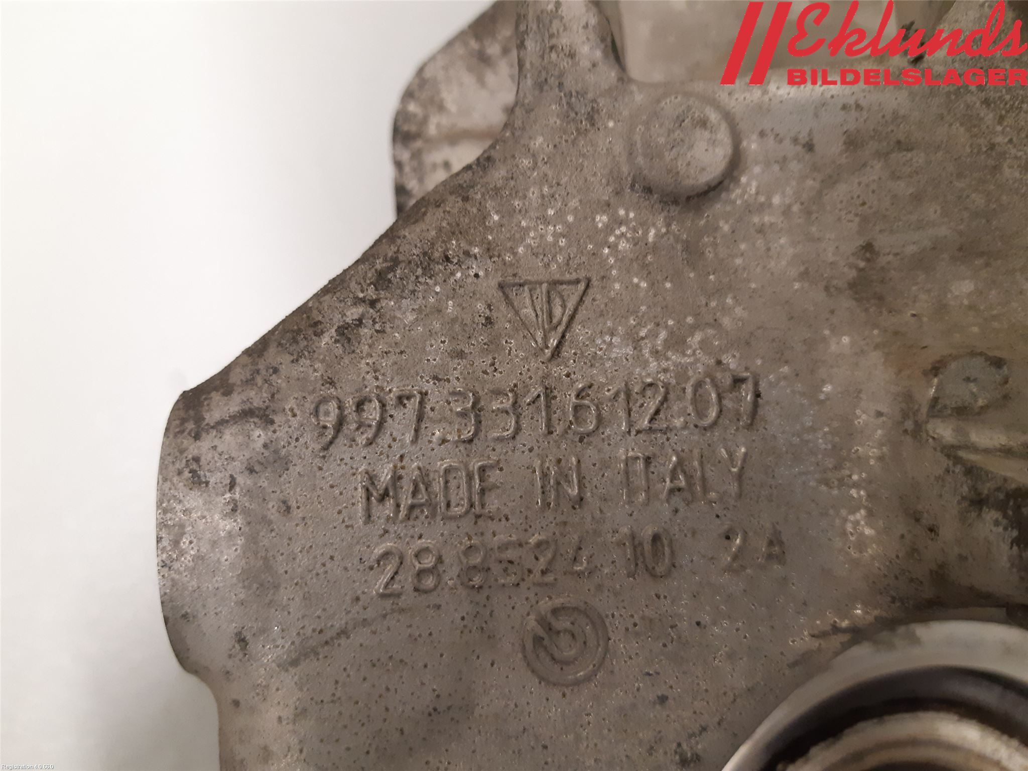 Porsche 911 64- Hjullagerhus-Spindel Hö B