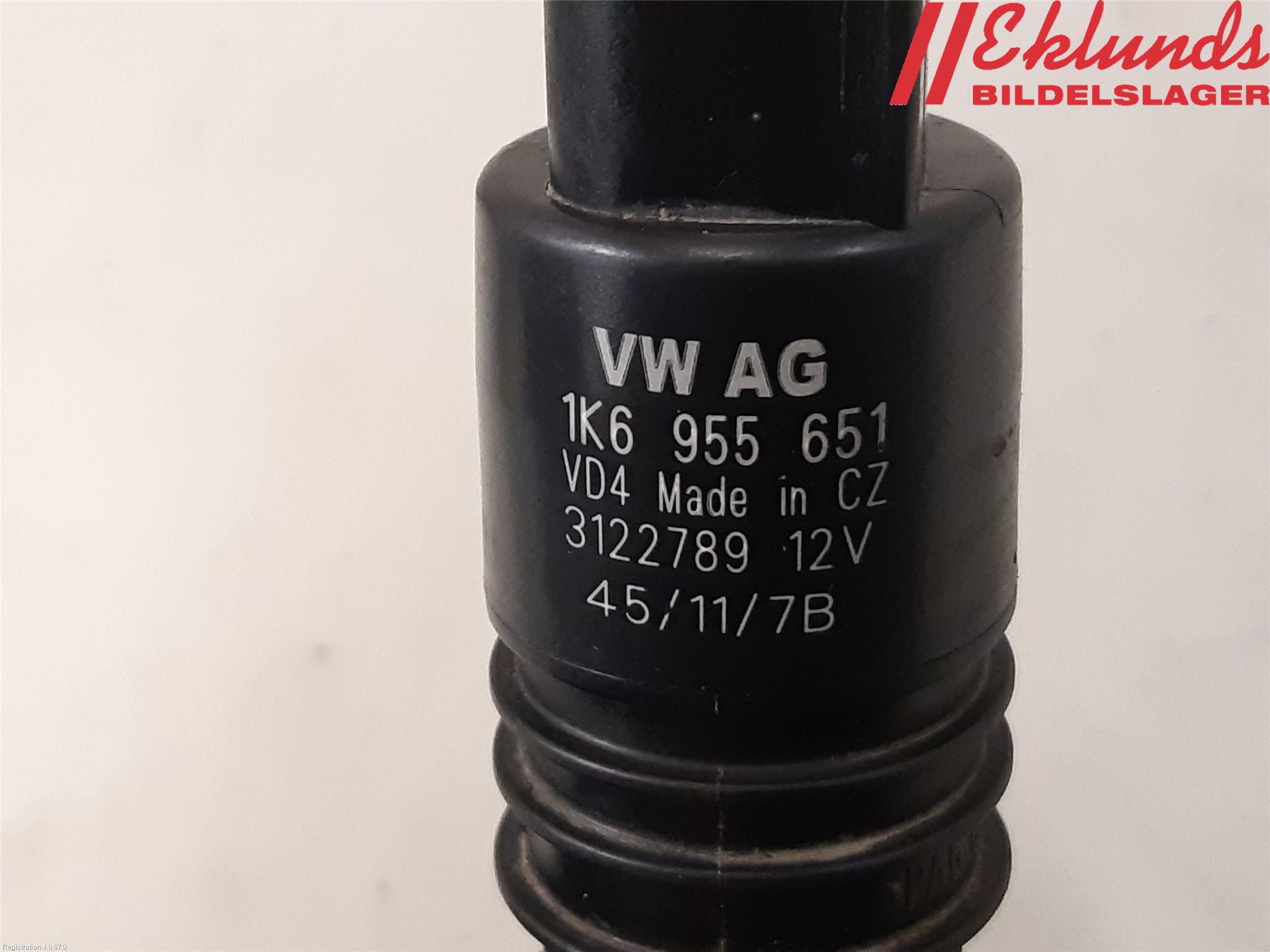 Volkswagen VW PASSAT 11-14 Spolarpump Vindruta