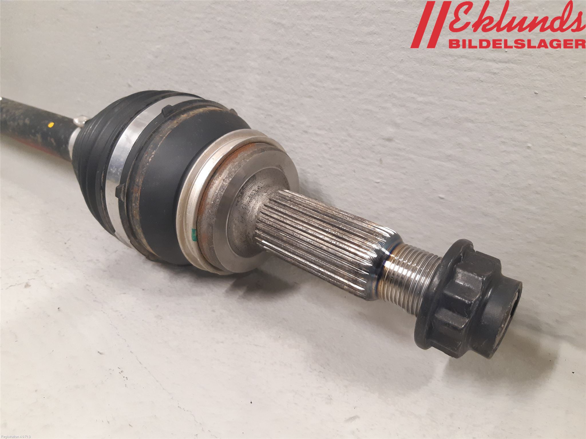 Toyota RAV4 19- Drivaxel Bak Vänster