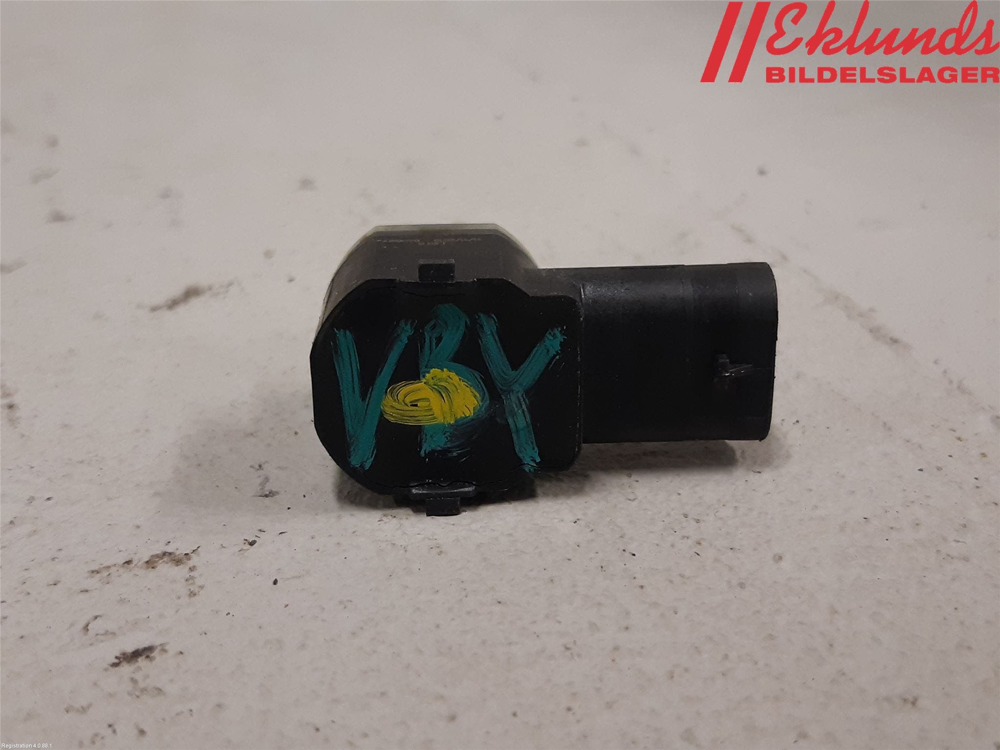 Volvo V40 CROSS COUNTRY 13-19 Parkeringshjälp Backsensor